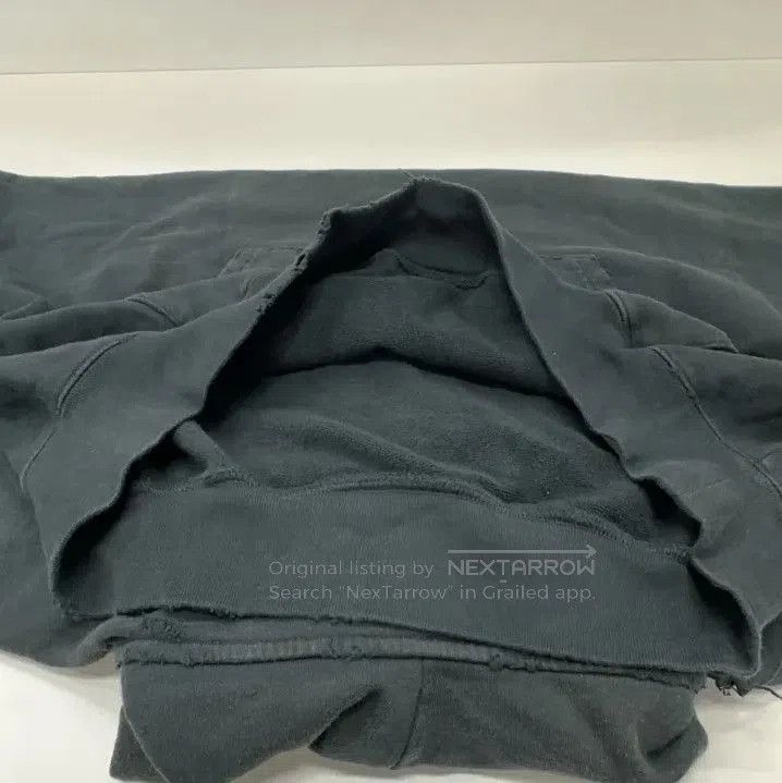 Balenciaga Balenciaga Logo Print Hooded Sweatshirt for Men. Size US L / EU 52-54 / 3 - 6 Thumbnail