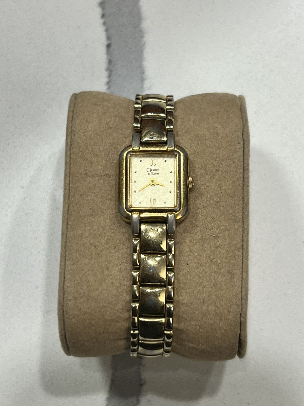 Caravelle by Bulova Vintage Bulova watch Size ONE SIZE - 1 Thumbnail