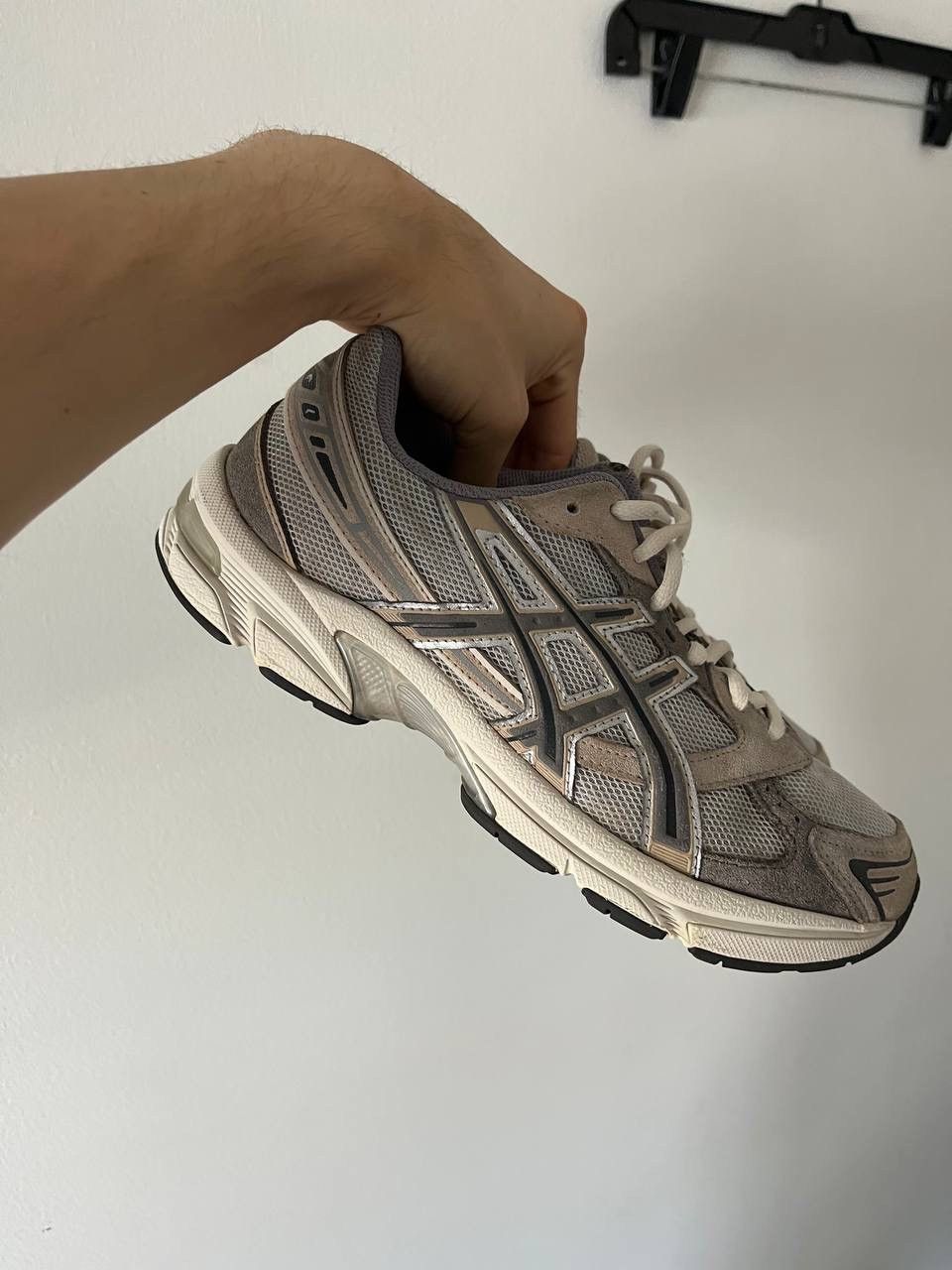 Asics Asics Gel-1130 beige brown oyster grey us.7.5 Size US 7.5 / EU 40-41 - 1 Thumbnail