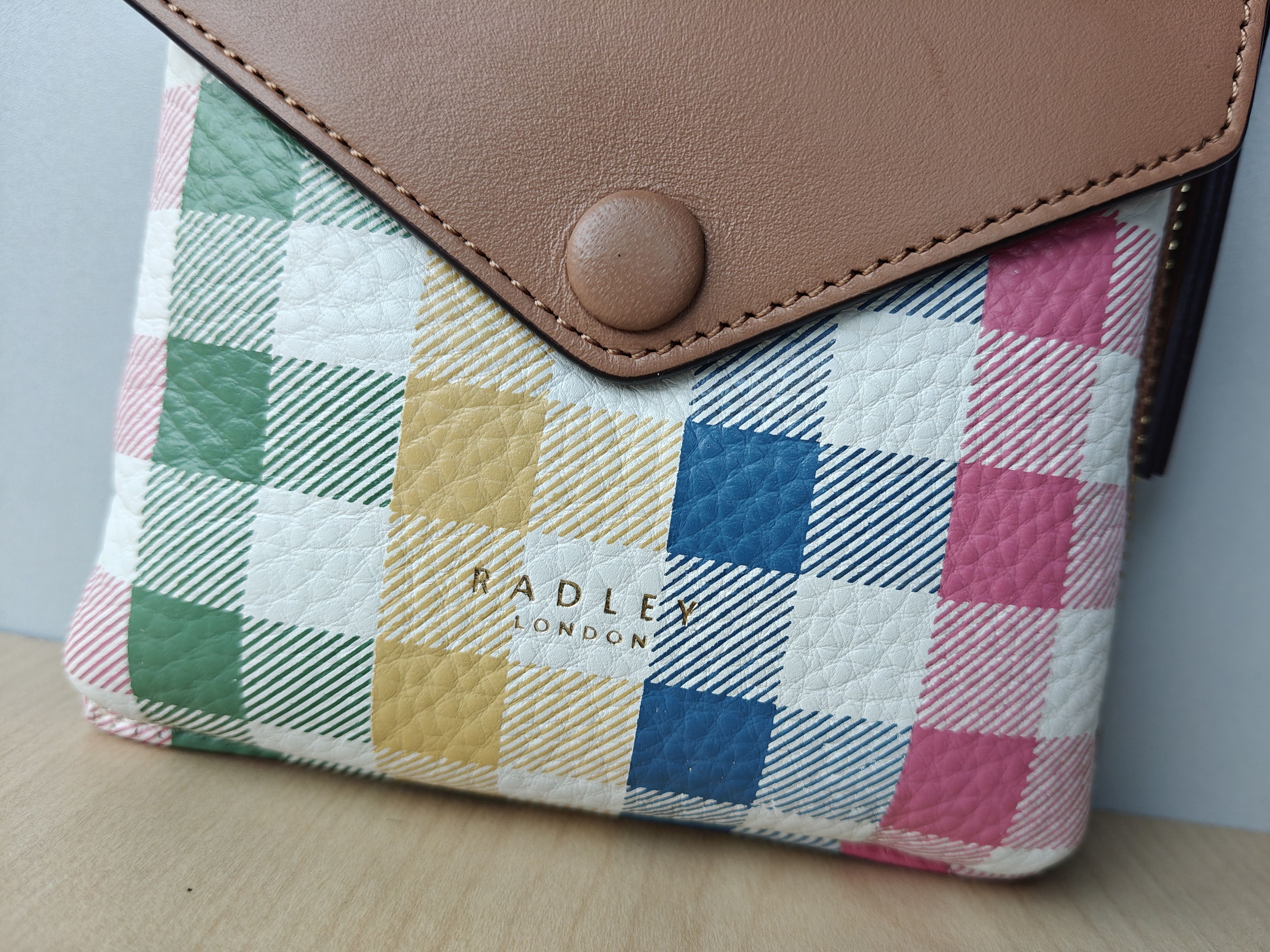 Other Radley London phone crossbody bag Free Shipping T/7010 Size ONE SIZE - 5 Thumbnail