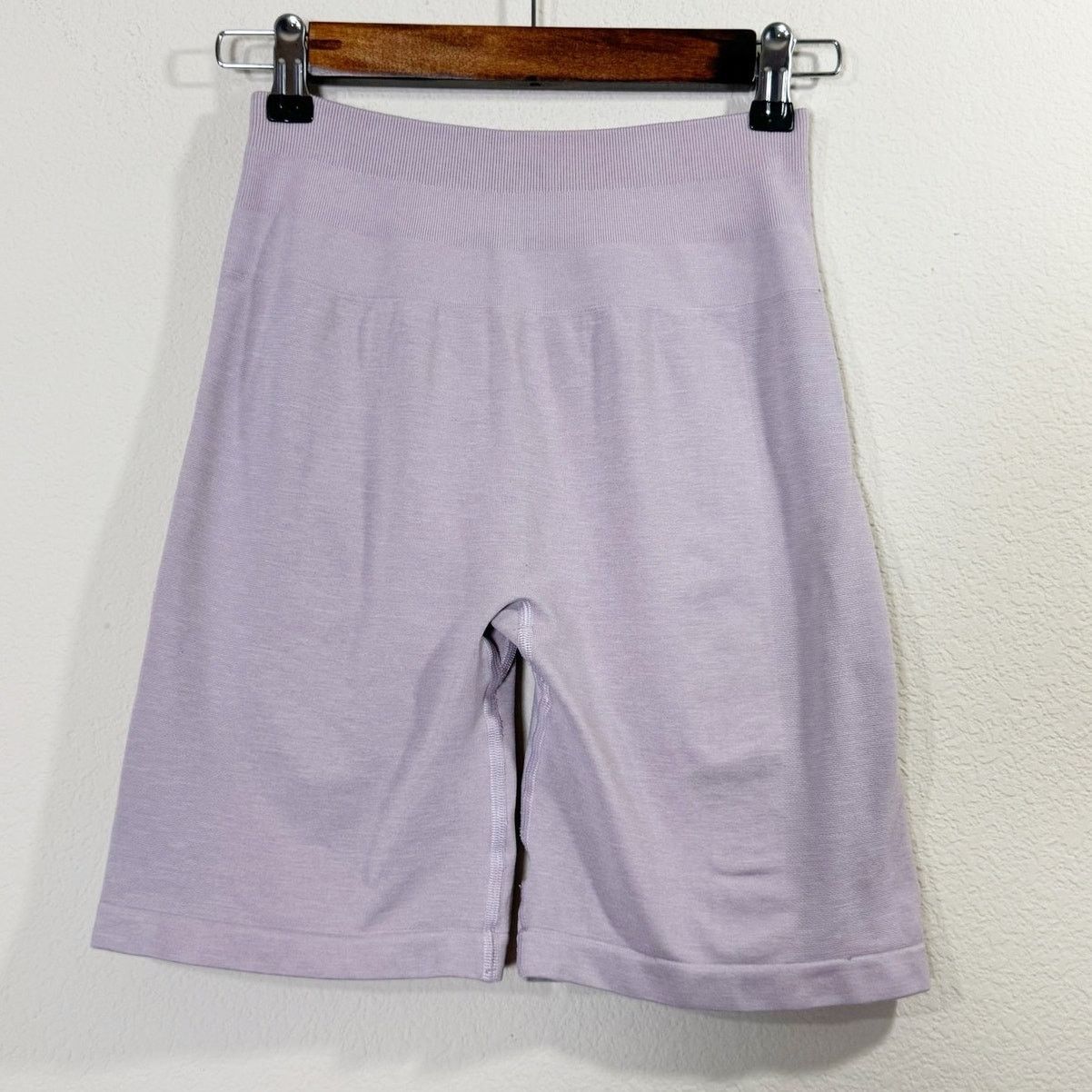 Alo alphalete | amplify 7.5" inseam purple biker shorts sz S Size 24" / US 00 / IT 34 - 1 Thumbnail