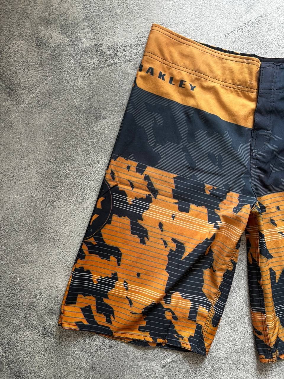 Oakley × Vintage Oakley vintage distressed y2k shorts Size US 30 / EU 46 - 4 Thumbnail
