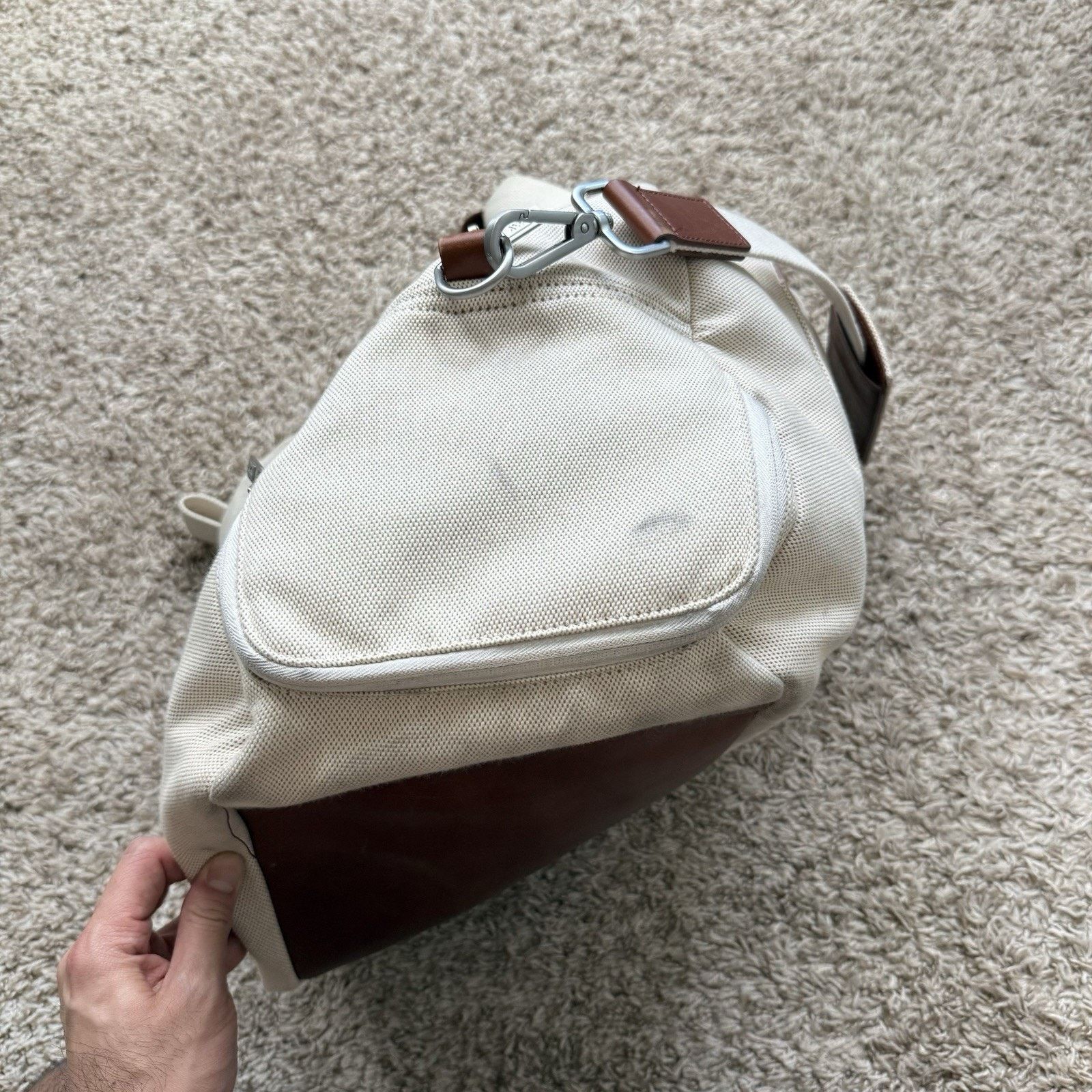 Away Travel Away The Everywhere Weekender Canvas Duffle Bag White Brown Size ONE SIZE - 13 Thumbnail