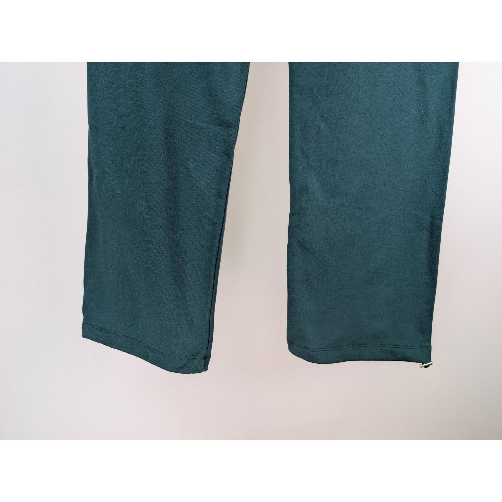 Amiri o1rshd1 Q:2 / Amiri Staggered Sweatpants in Rain Forest Size US 36 / EU 52 - 14 Thumbnail
