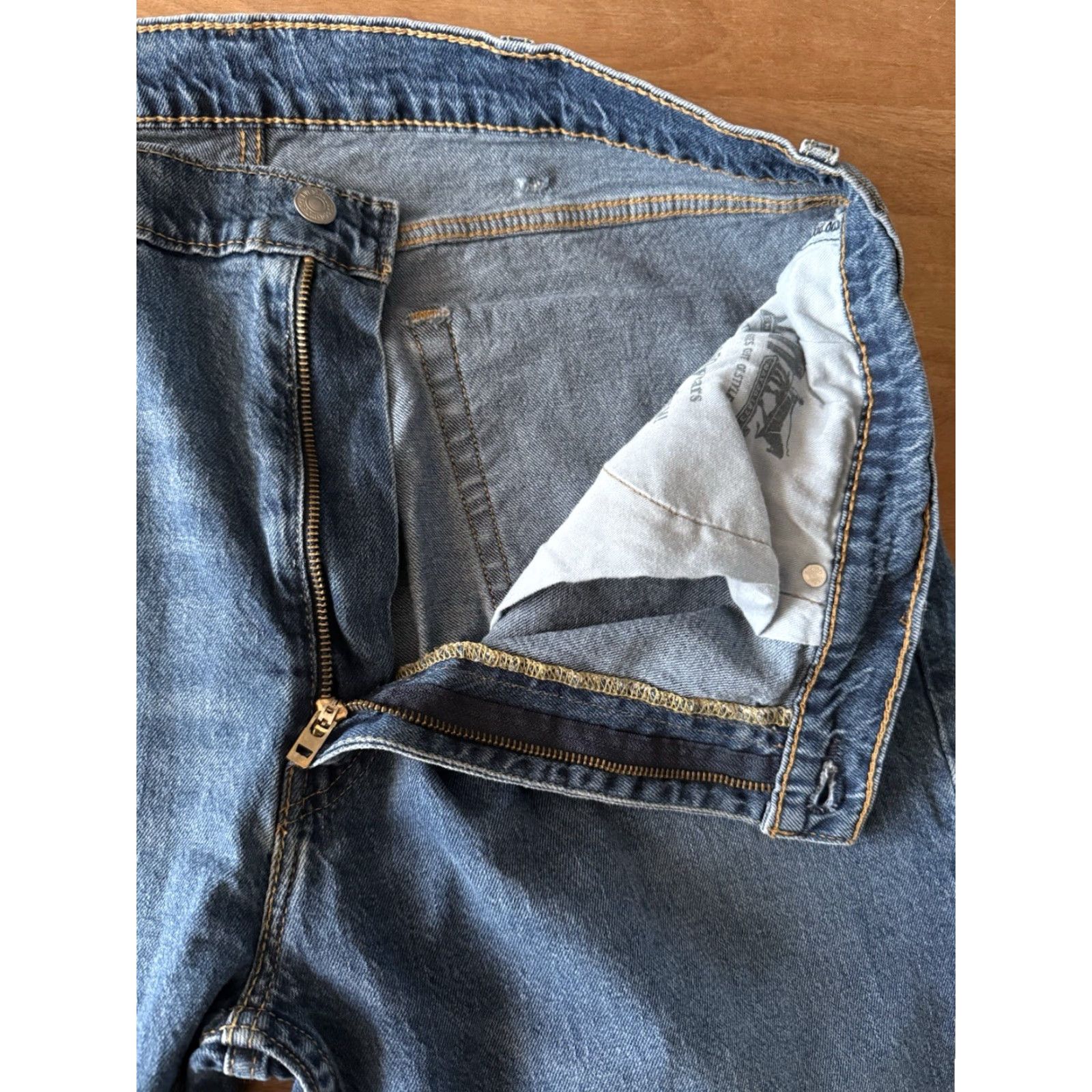Levi's Levi's 505 Regular Fit Straight Leg Jeans Mens 40x30 Denim Blue Vintage 90s Hip Hop Punk USA Logo City Cars Motorcycle Size US 40 / EU 56 - 4 Thumbnail