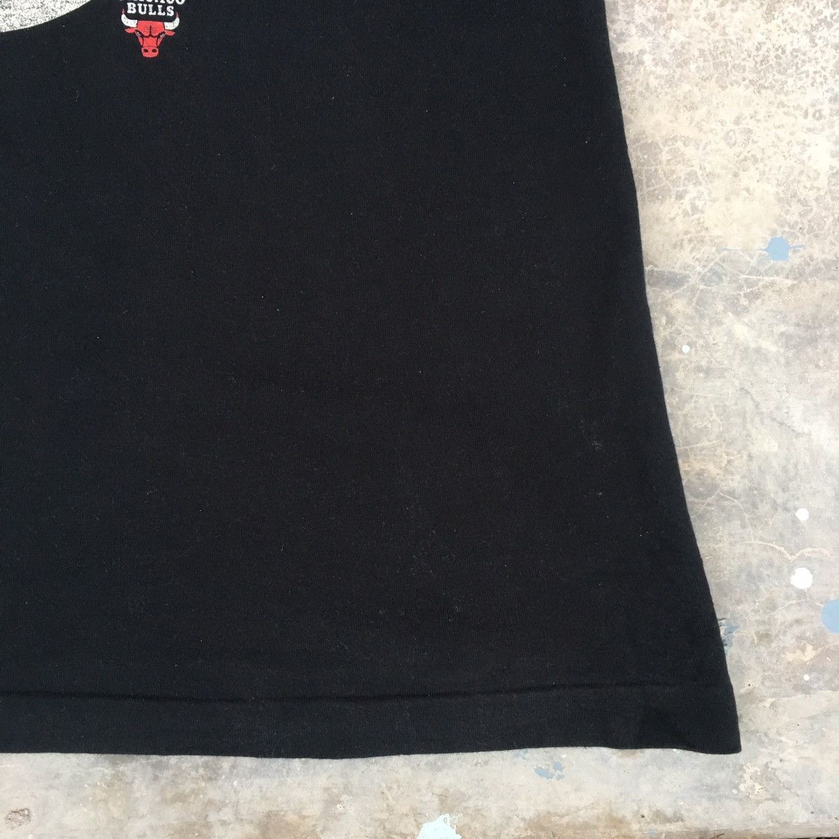NBA × Vintage Vintage Chicago Bulls Tee Size US XL / EU 56 / 4 - 3 Thumbnail