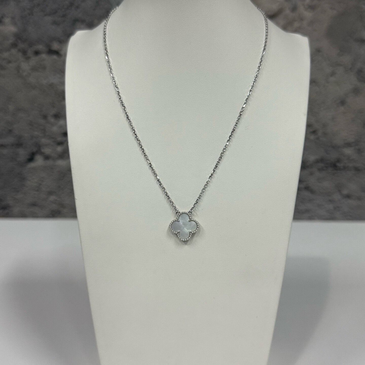Van Cleef & Arpels Van Cleef & Arpels White Gold Necklace Size ONE SIZE - 1 Thumbnail