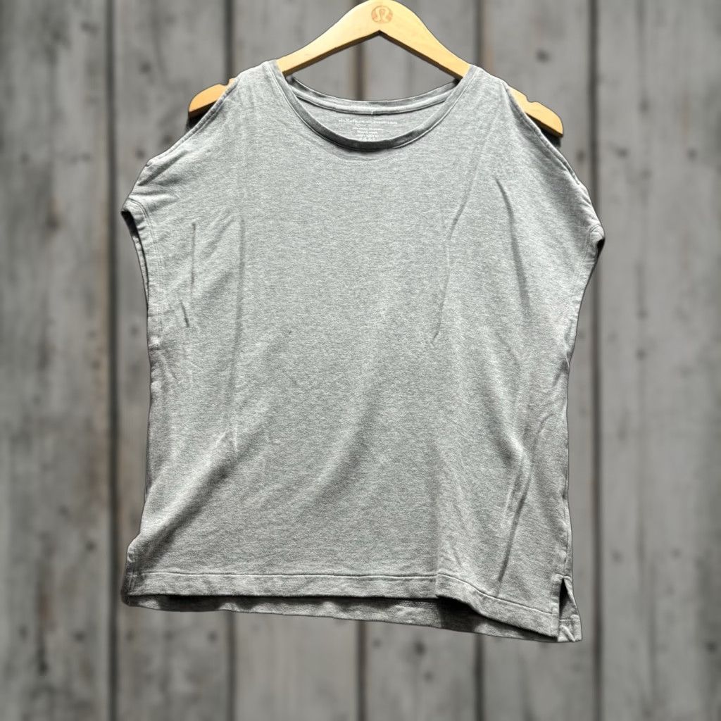 MAJESTIC FILATURES Majestic Filatures Tank Top Womens 3 Gray Crew Neck Soft Touch Jersey Stretch Size XS / US 0-2 / IT 36-38 - 1 Thumbnail