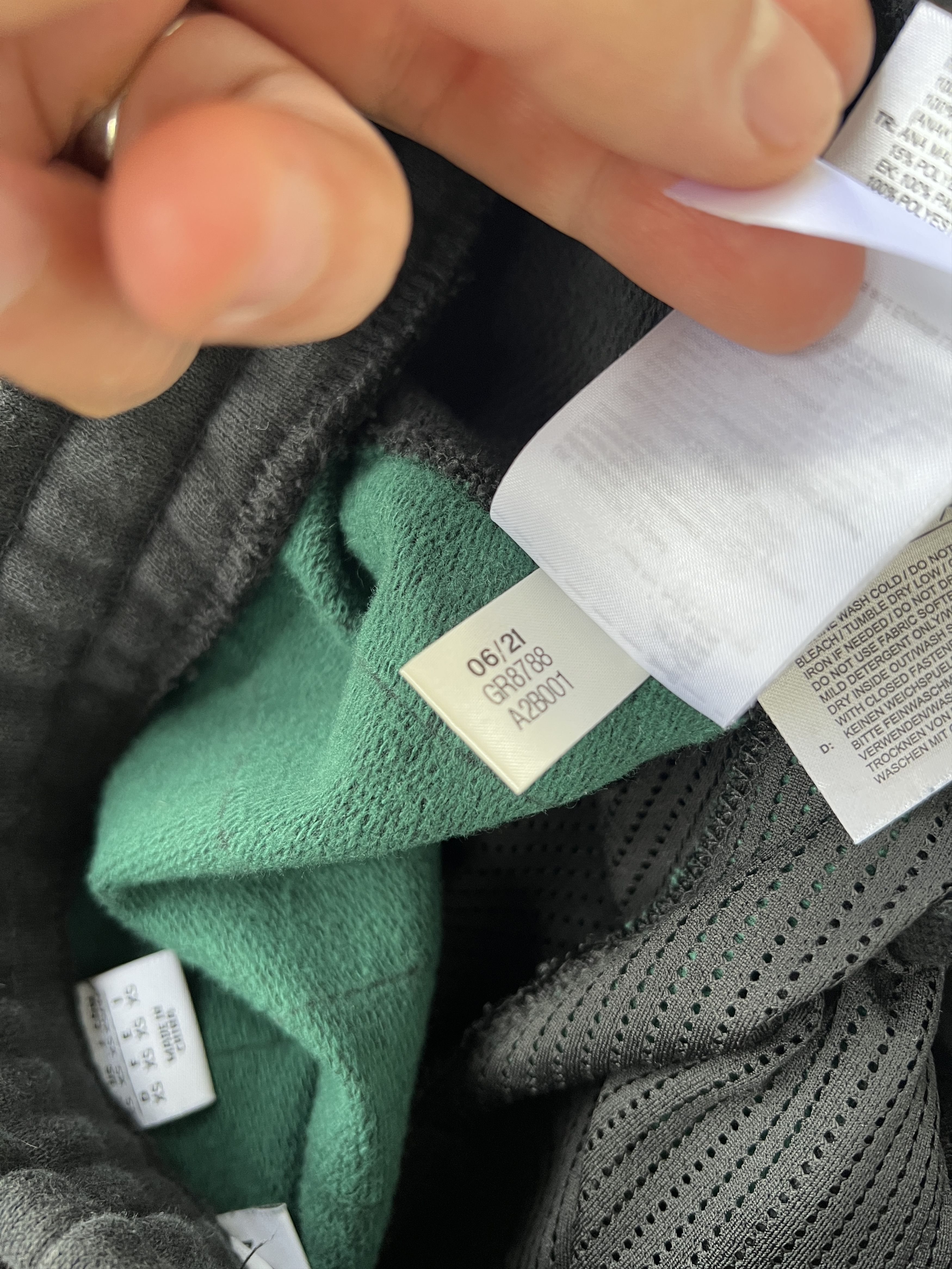 Adidas Adidas Tyshawn Pants Size US 26 / EU 42 - 9 Thumbnail
