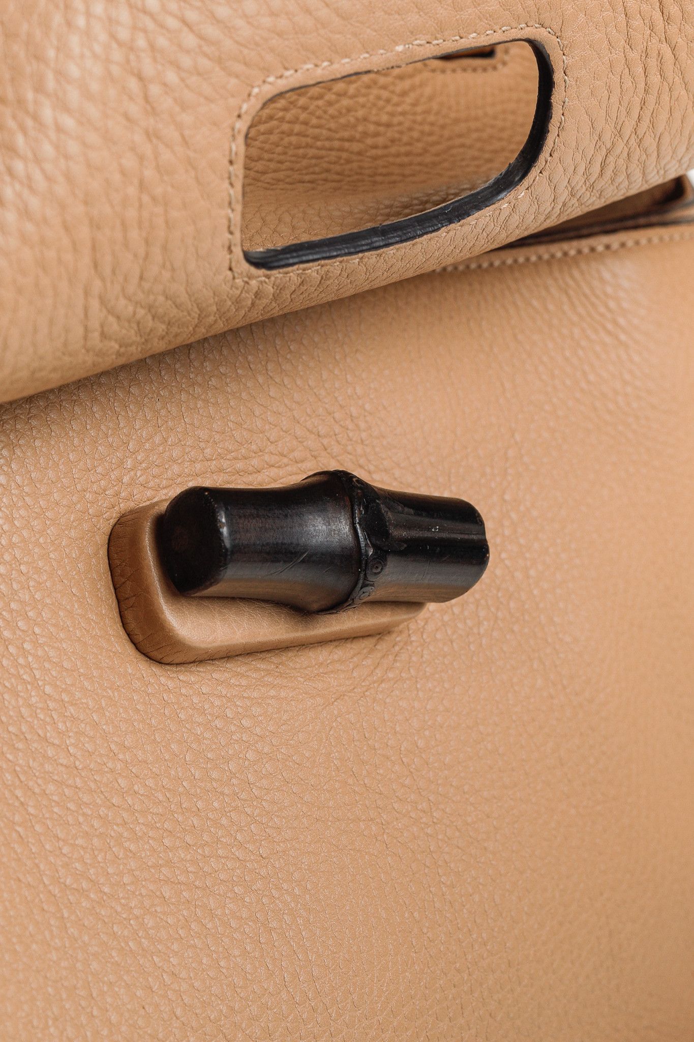 Gucci Gucci Bamboo Daily Rose Beige Leather Large Top Handle Bag Size ONE SIZE - 11 Thumbnail