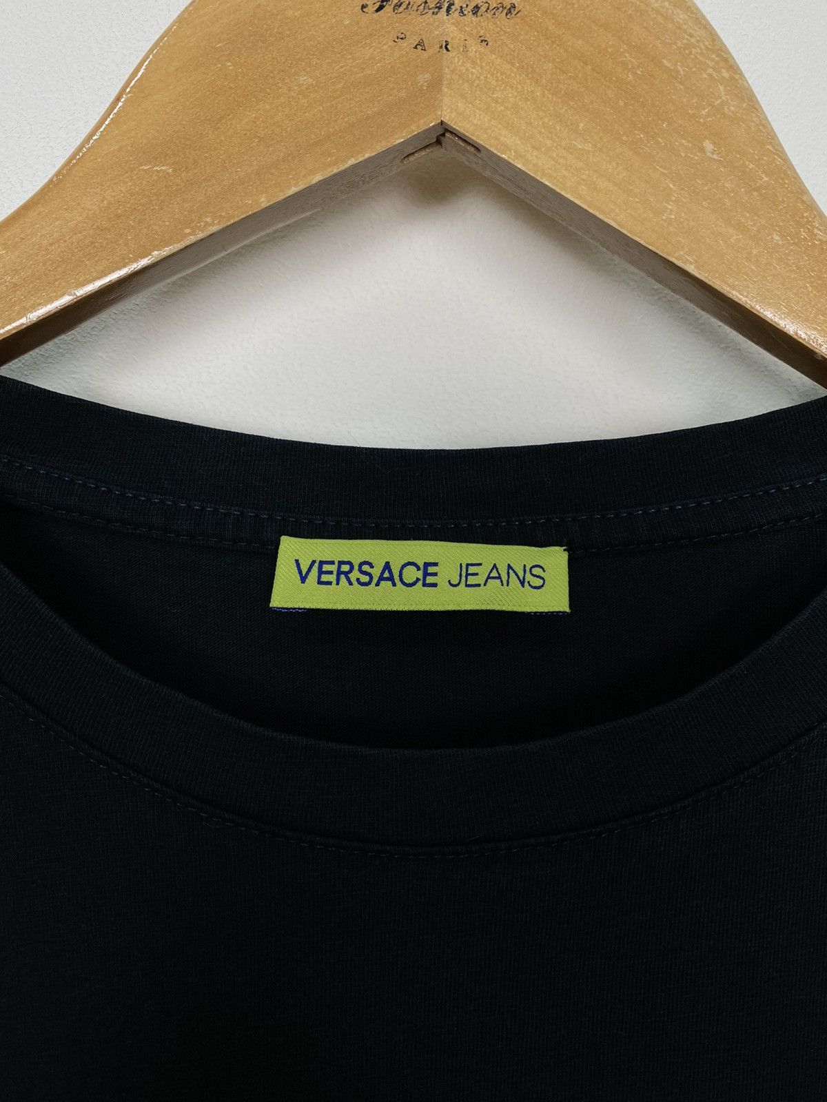 Versace Jeans Couture Versace Jeans Couture T Shirt With Tiger Logo Size M Black Size US M / EU 48-50 / 2 - 4 Thumbnail