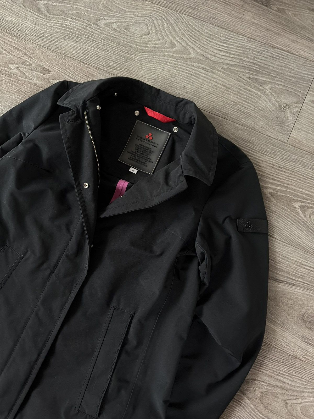Peuterey Peuterey Rare Waterproof New Collection Tech Re Coat Jacket Size L / US 10 / IT 46 - 2 Thumbnail
