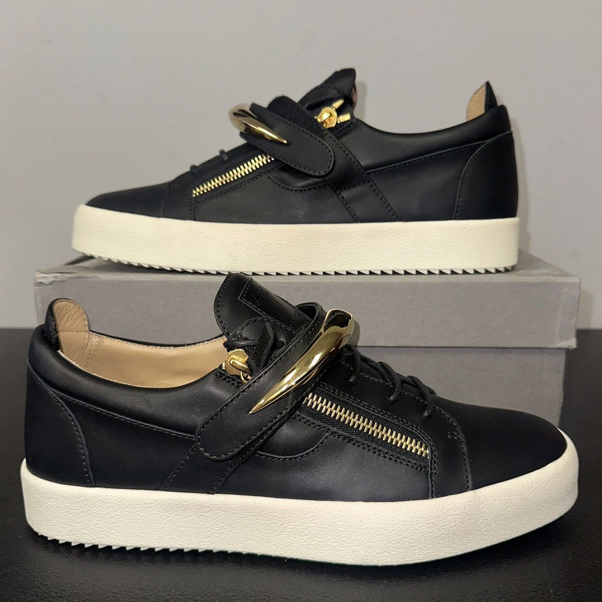 Giuseppe Zanotti Men's Black Gold Double-Zip Sneakers