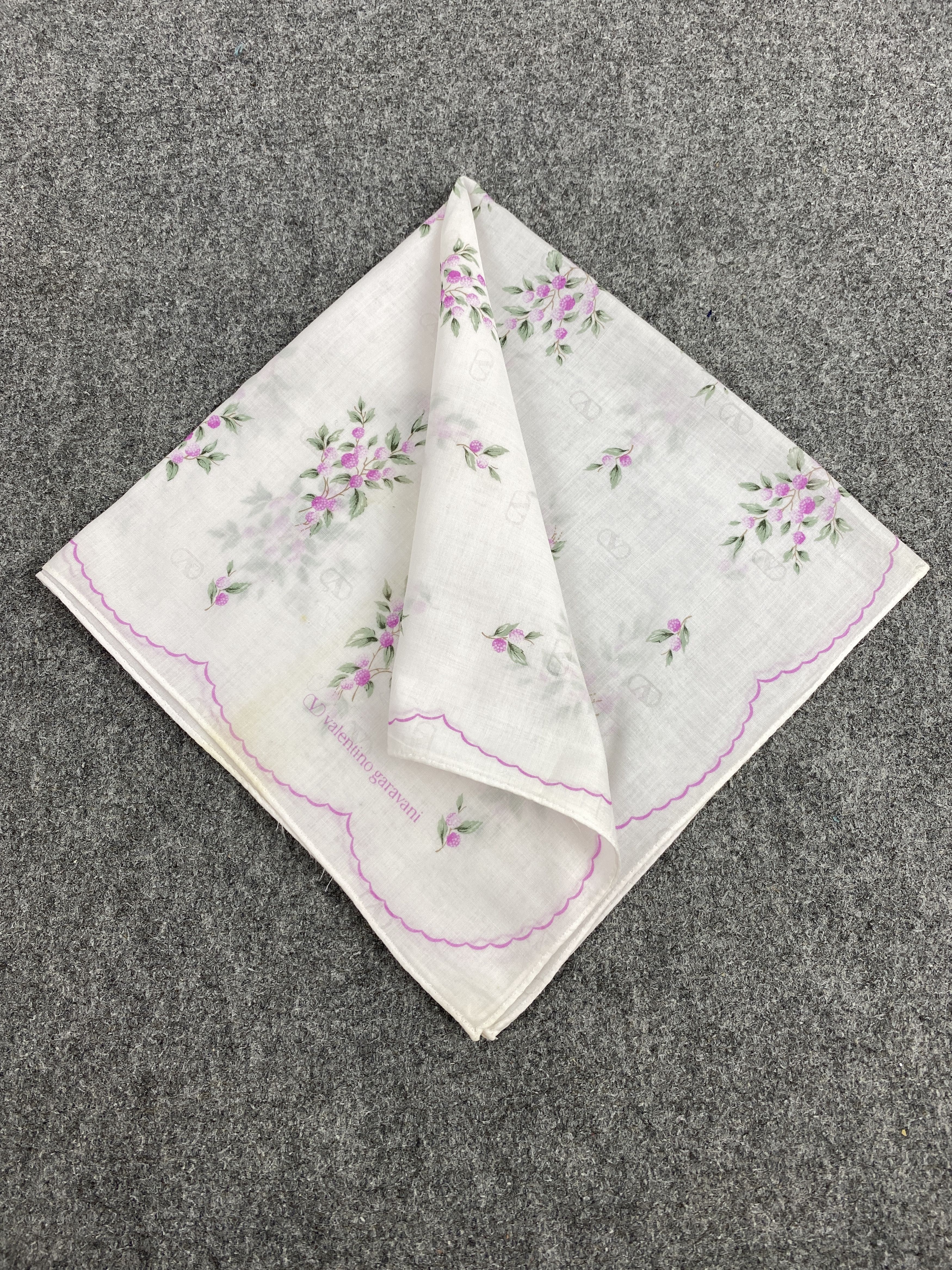 Valentino Valentino Garavani Handkerchief / Neckerchief KT0354 Size ONE SIZE - 3 Thumbnail
