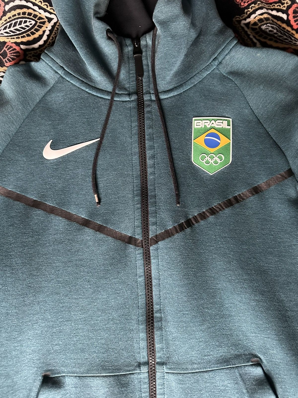 Nike Brazil Olympics Nike tech fleece Size US M / EU 48-50 / 2 - 3 Thumbnail