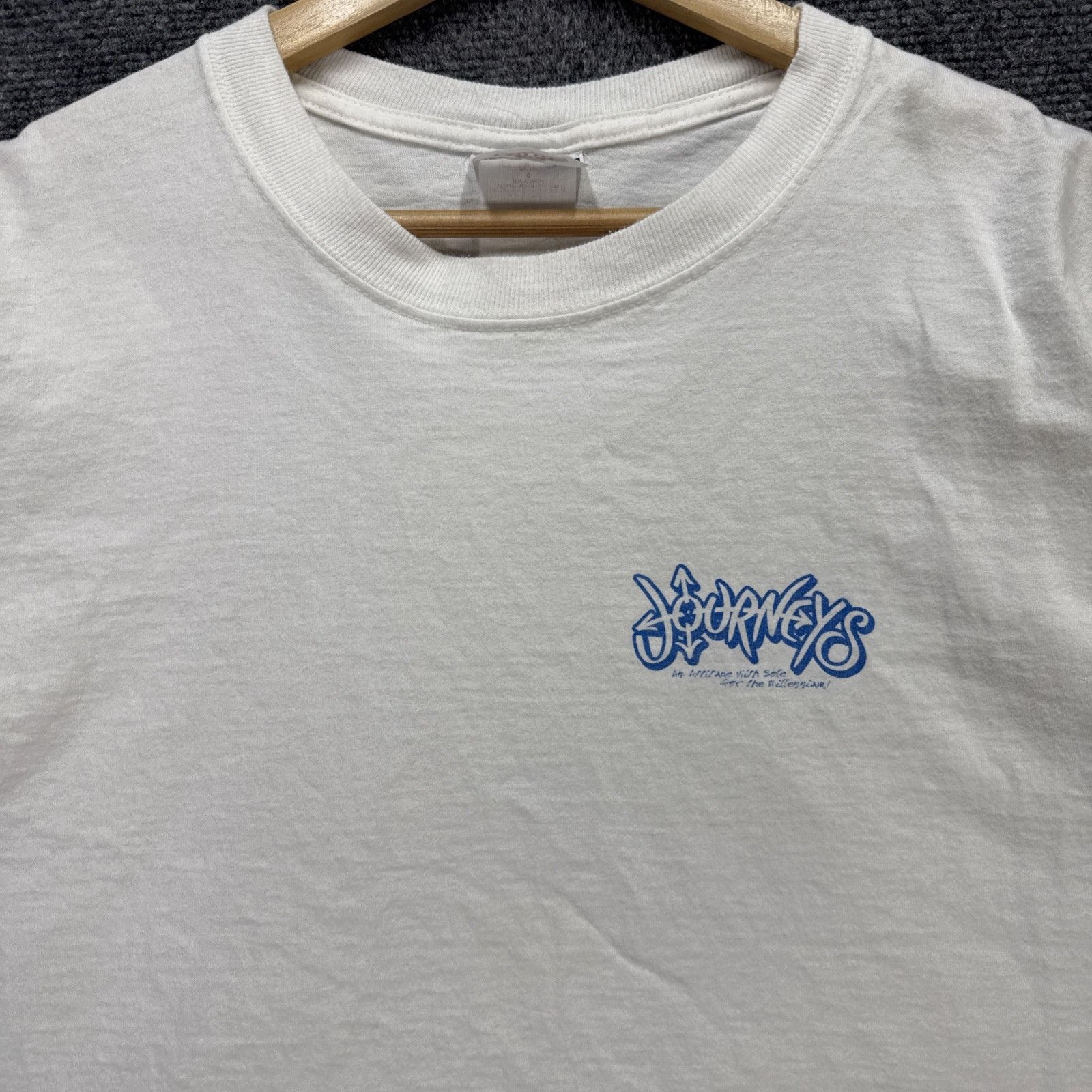 Vintage Vintage Journeys Shirt Mens XL White Y2K Skate Shoes Store Size US XL / EU 56 / 4 - 4 Thumbnail