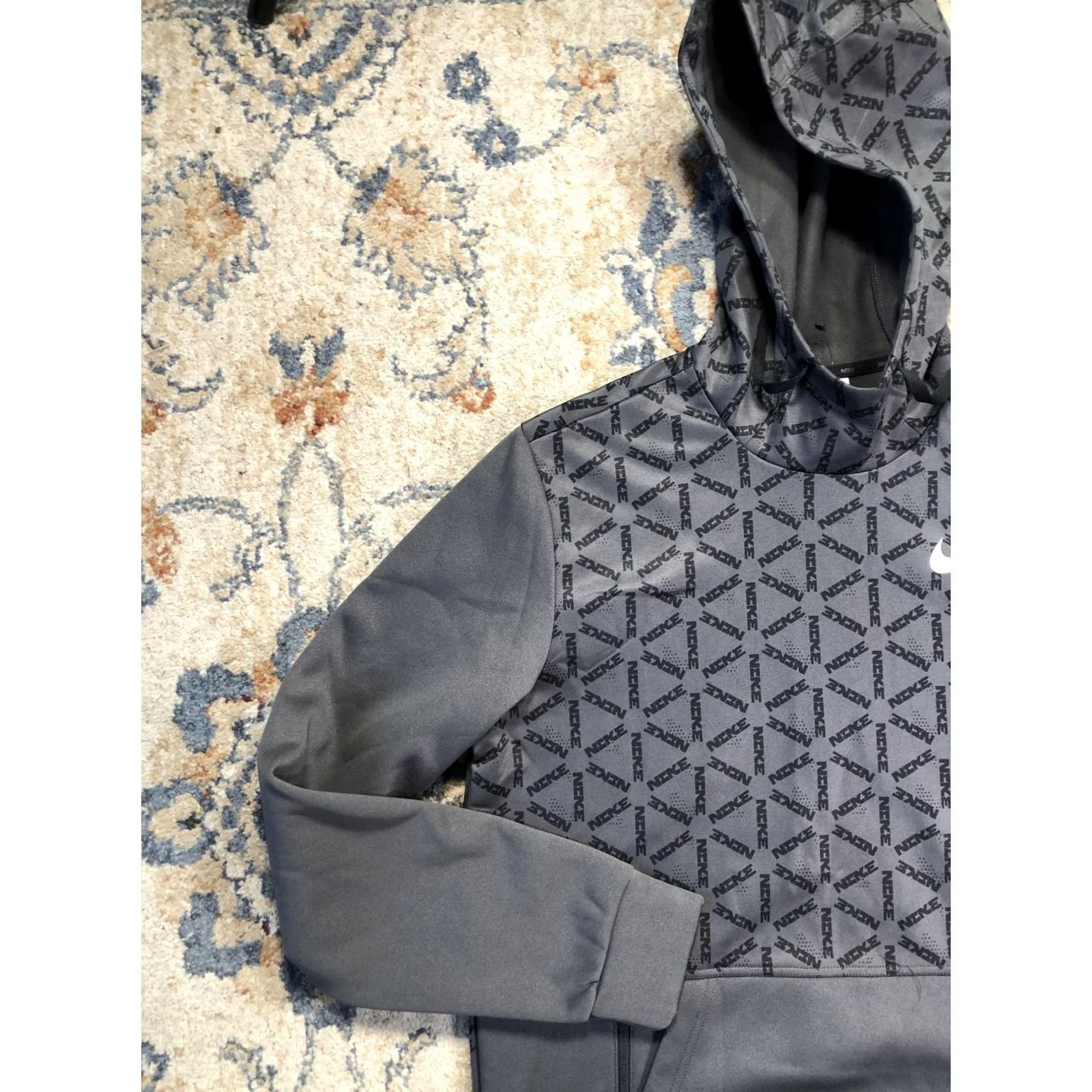 Nike Nike Therma-FIT Hoodie Sweatshirt Mens M Gray Allover Nike Logo Fleece Size US M / EU 48-50 / 2 - 3 Thumbnail