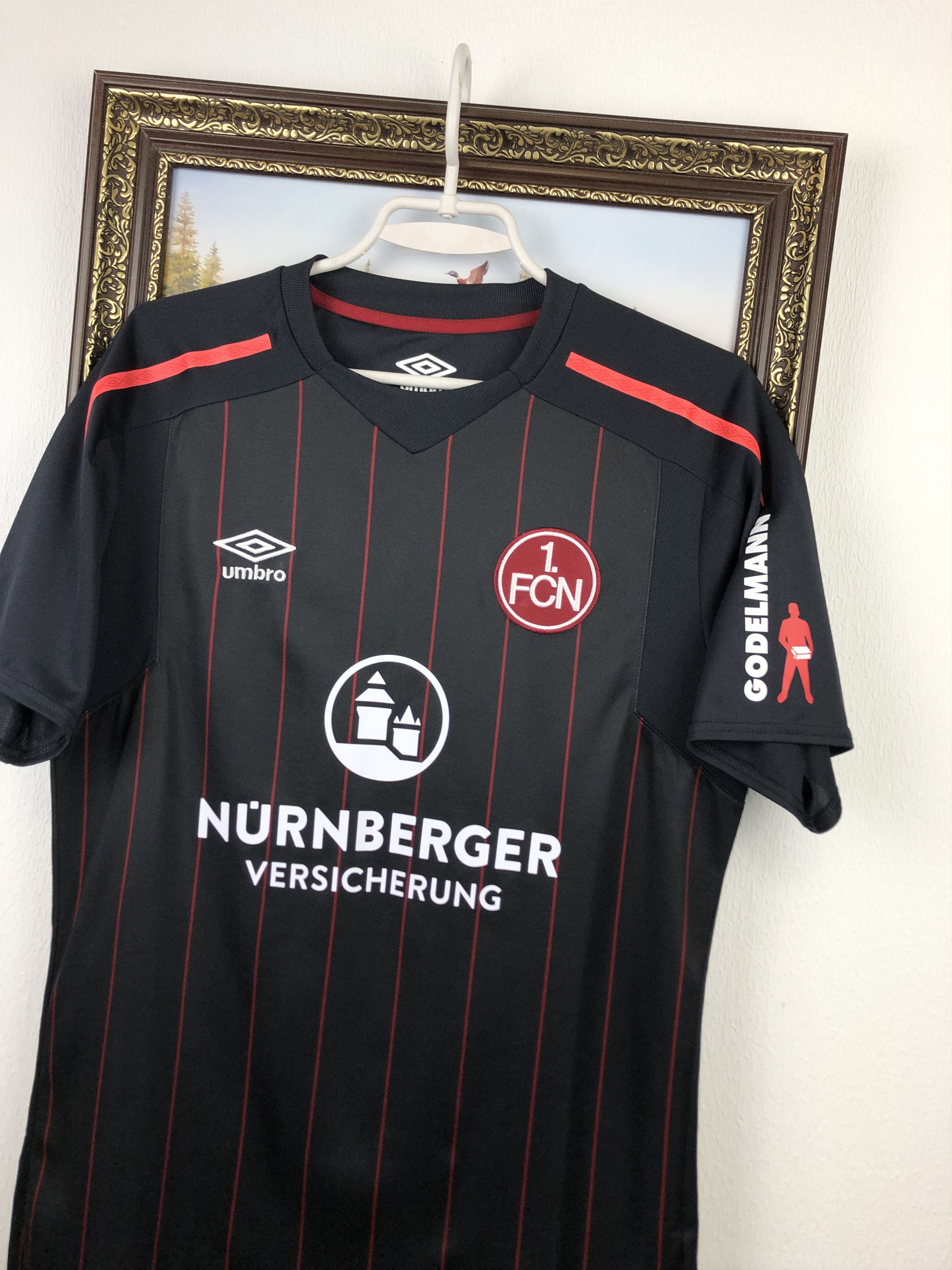 Other Nurnberg football shirt 2017 Soccer Umbro Jersey Trikot Size US M / EU 48-50 / 2 - 4 Thumbnail