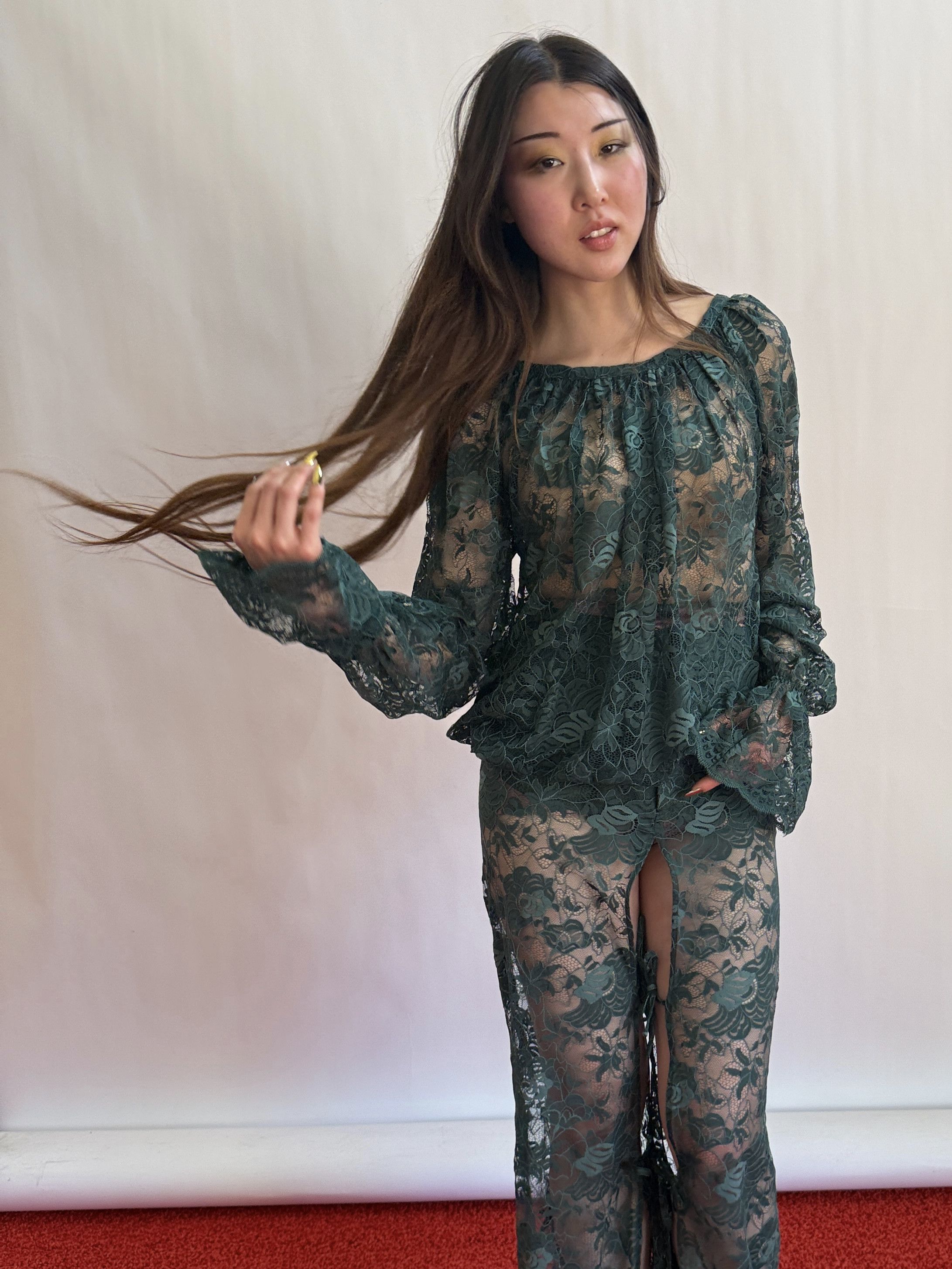 Vivienne Westwood 2019 Green Lace top w/ Oriental Pink - I have the set Size S / US 4 / IT 40 - 1 Thumbnail