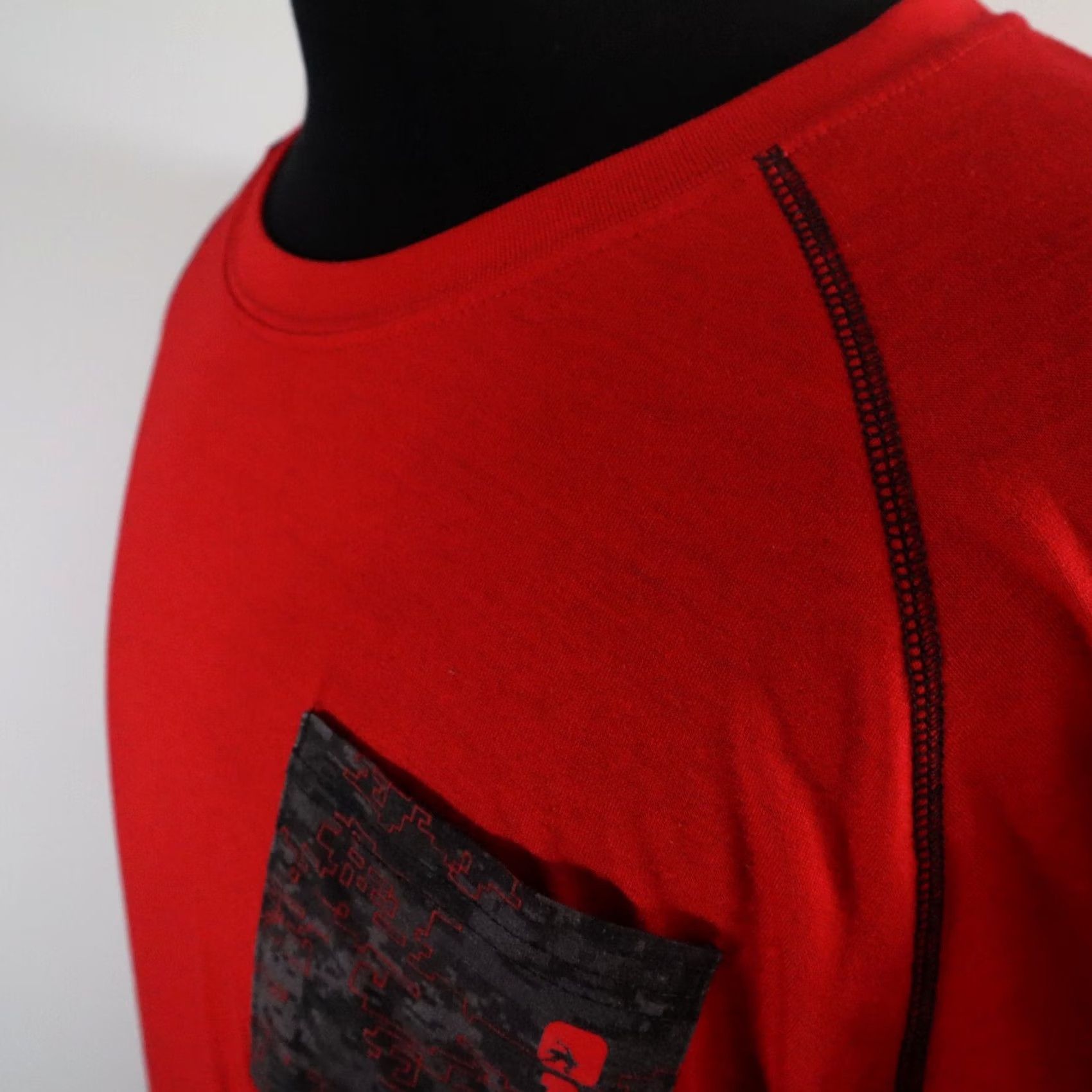 Vintage AND1 T-Shirt Mens XL Red Crew Neck Pocket Tee Short Sleeve Activewear Size US XL / EU 56 / 4 - 2 Thumbnail