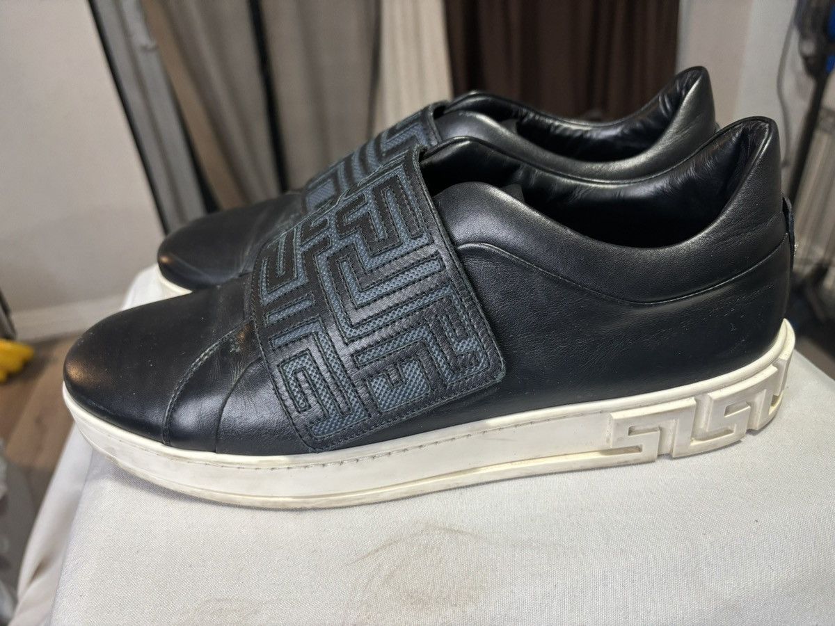 Versace [AUTHENTIC] Versace Italian Leather Lows - Made in Italy Size US 10 / EU 43 - 5 Thumbnail
