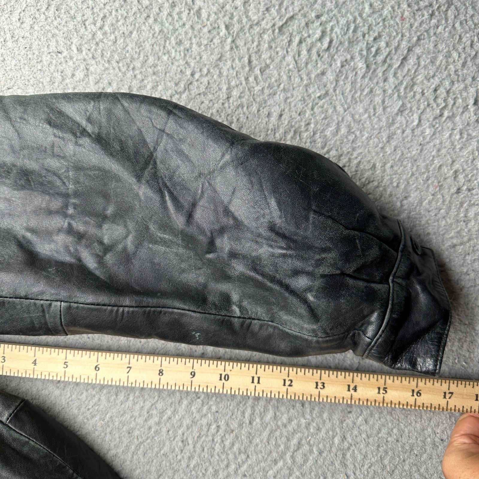 Wilsons Leather Vintage Wilsons Leather Pelle Studio Bomber Jacket Womens 1X Size M / US 6-8 / IT 42-44 - 4 Thumbnail