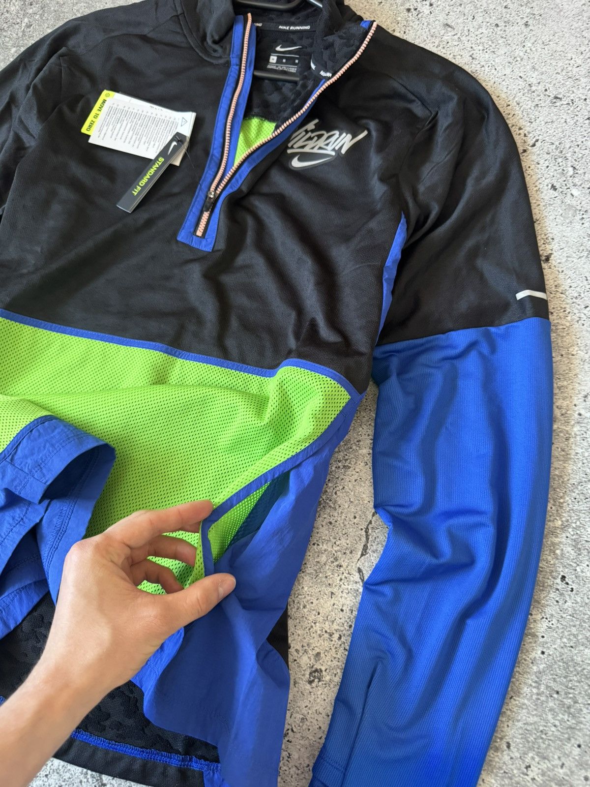 Nike Nike Running Windbreakers Jacket Men’s Sportswears Sport Size US M / EU 48-50 / 2 - 8 Thumbnail