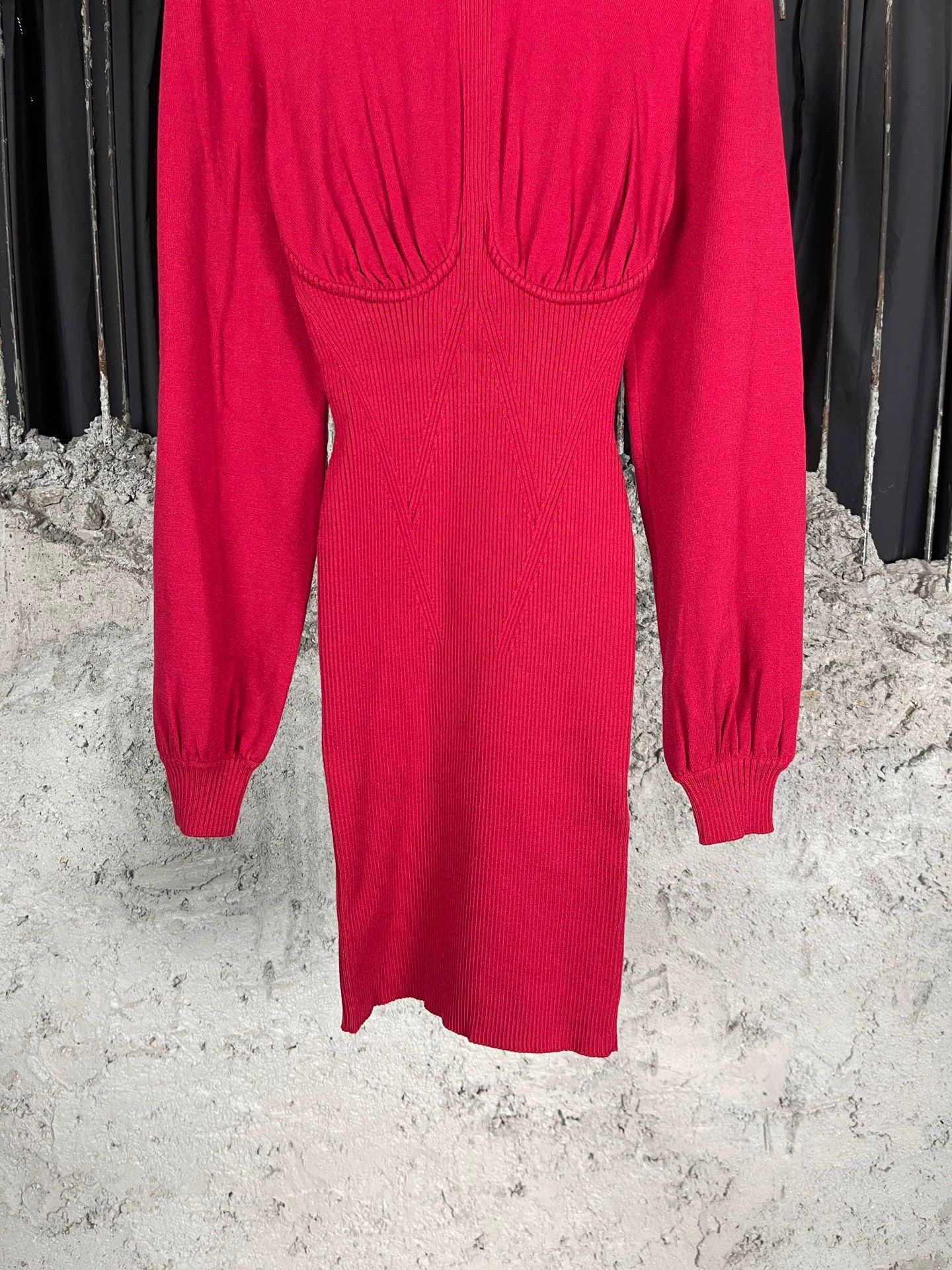 Elisabetta Franchi Elisabetta Franchi Women's Wool Dress 42 NWT Size M / US 6-8 / IT 42-44 - 4 Thumbnail