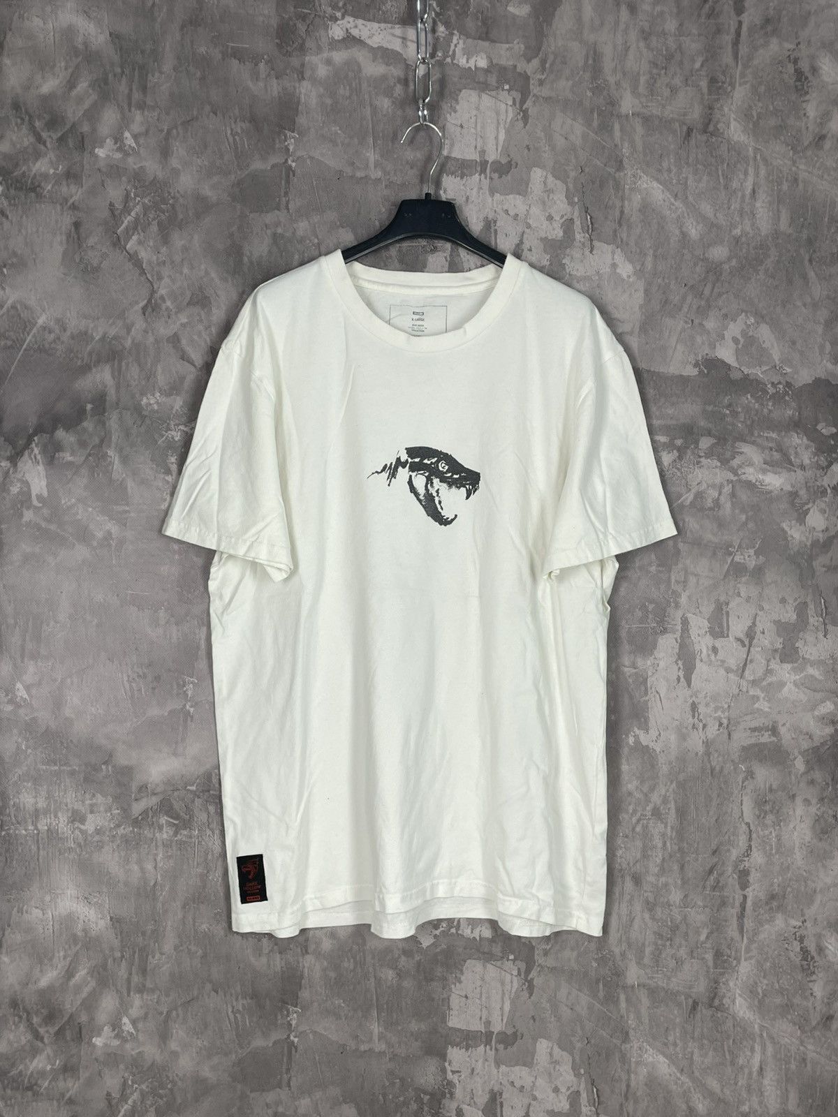 Other Globe Vintage Animal Skull 90s Rare T shirt Size US XL / EU 56 / 4 - 1 Thumbnail