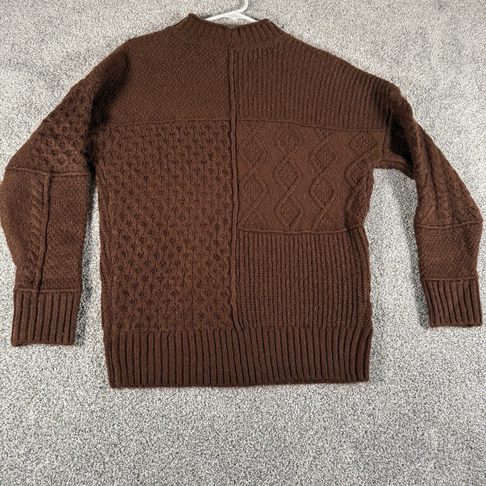 American Eagle Outfitters American Eagle Outfitters Sweater Womens Small Patchwork Size S / US 4 / IT 40 - 1 Thumbnail