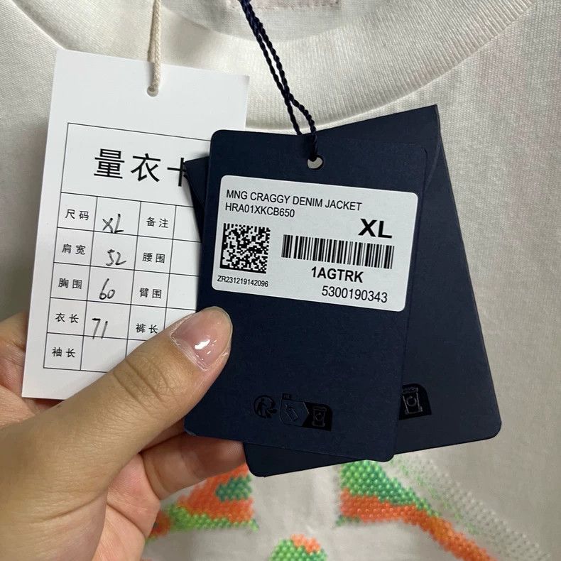 Louis Vuitton Louis Vuitton 25 New Spring Printed Crew Neck Short Sleeve Size US XL / EU 56 / 4 - 3 Thumbnail