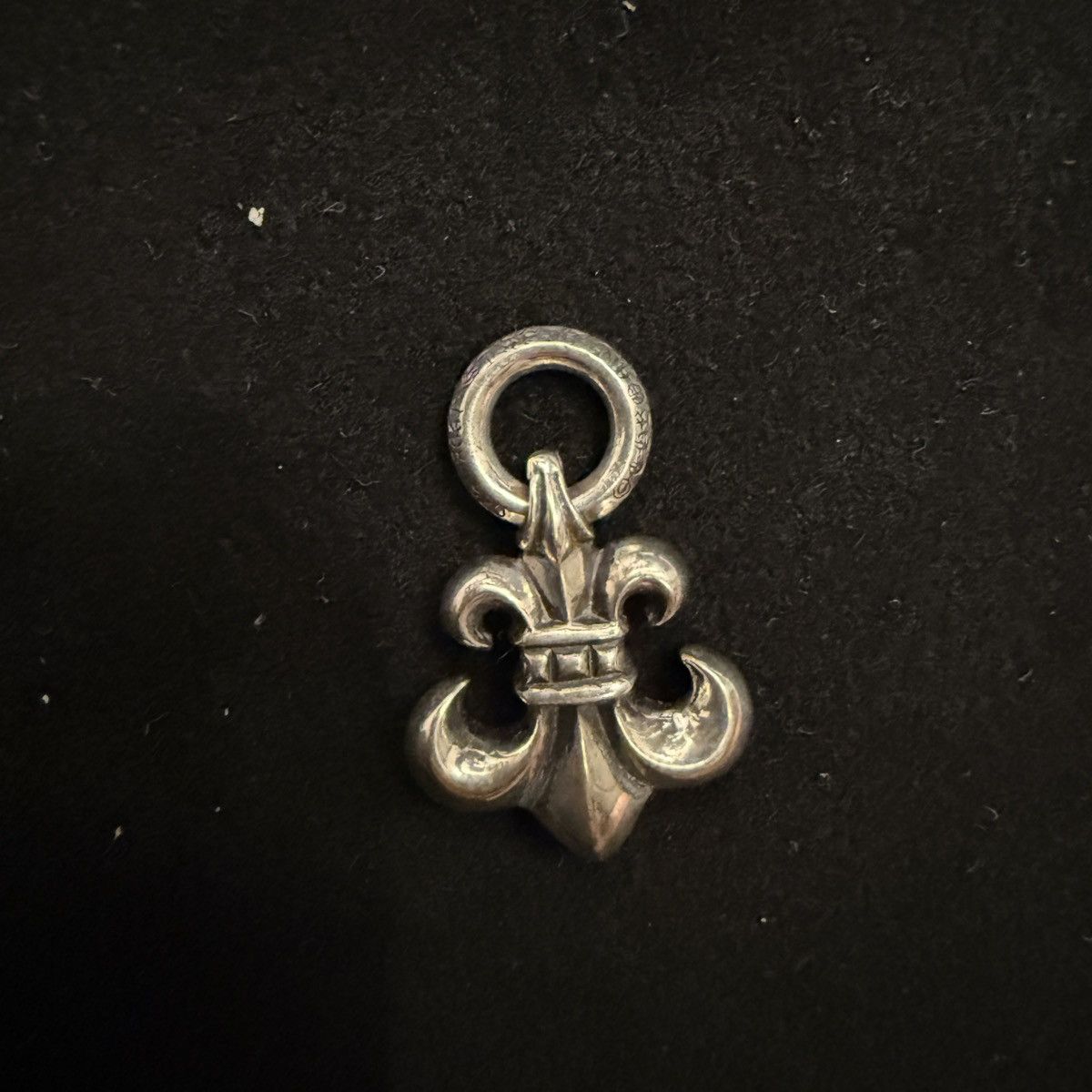 Chrome Hearts Chrome Hearts Fleur Charm with blue stone Size ONE SIZE - 4 Thumbnail