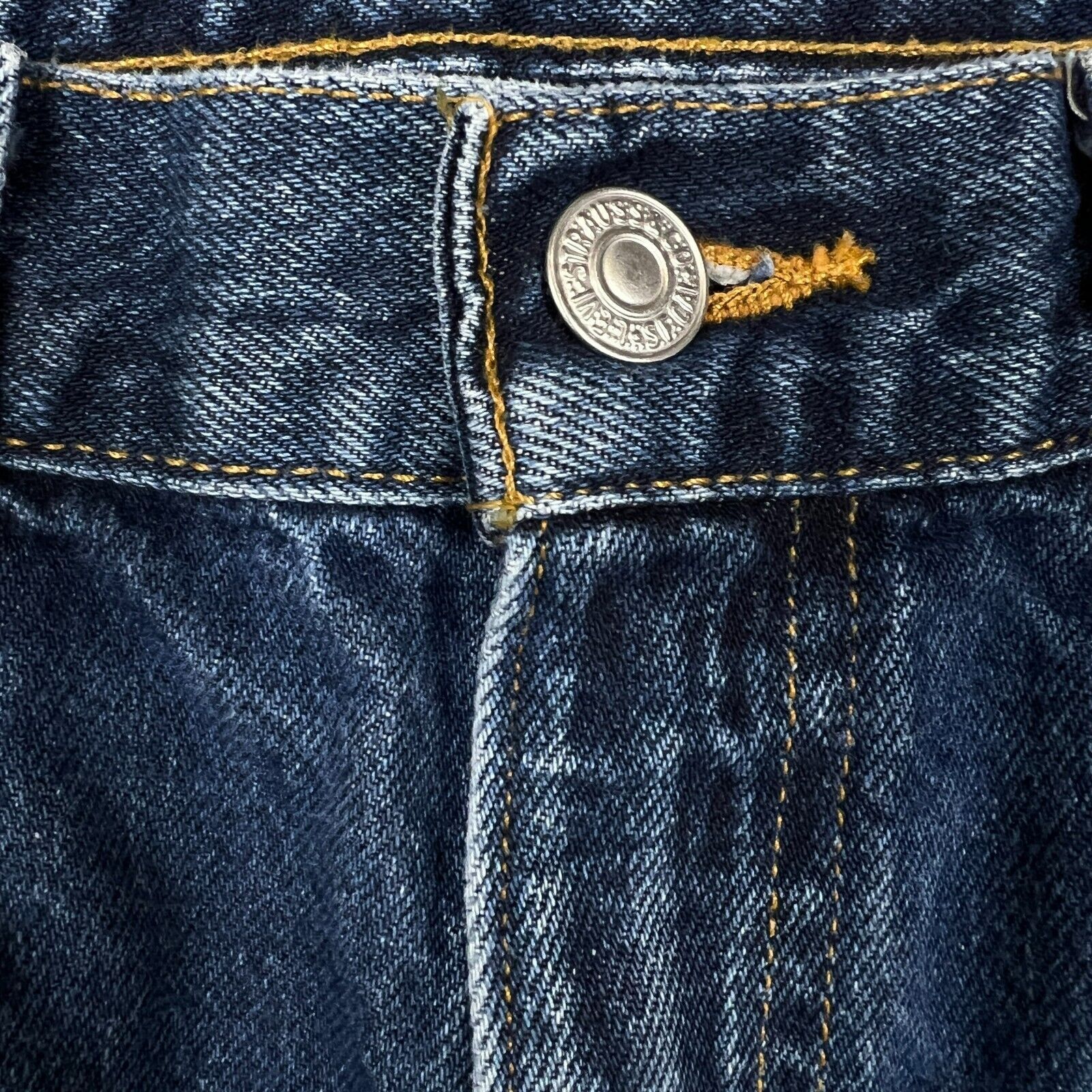 Levi's × Vintage Levi's 550 Jeans 32x27 Relaxed Fit Frayed Hem 90s Denim Pant Size US 32 / EU 48 - 4 Thumbnail