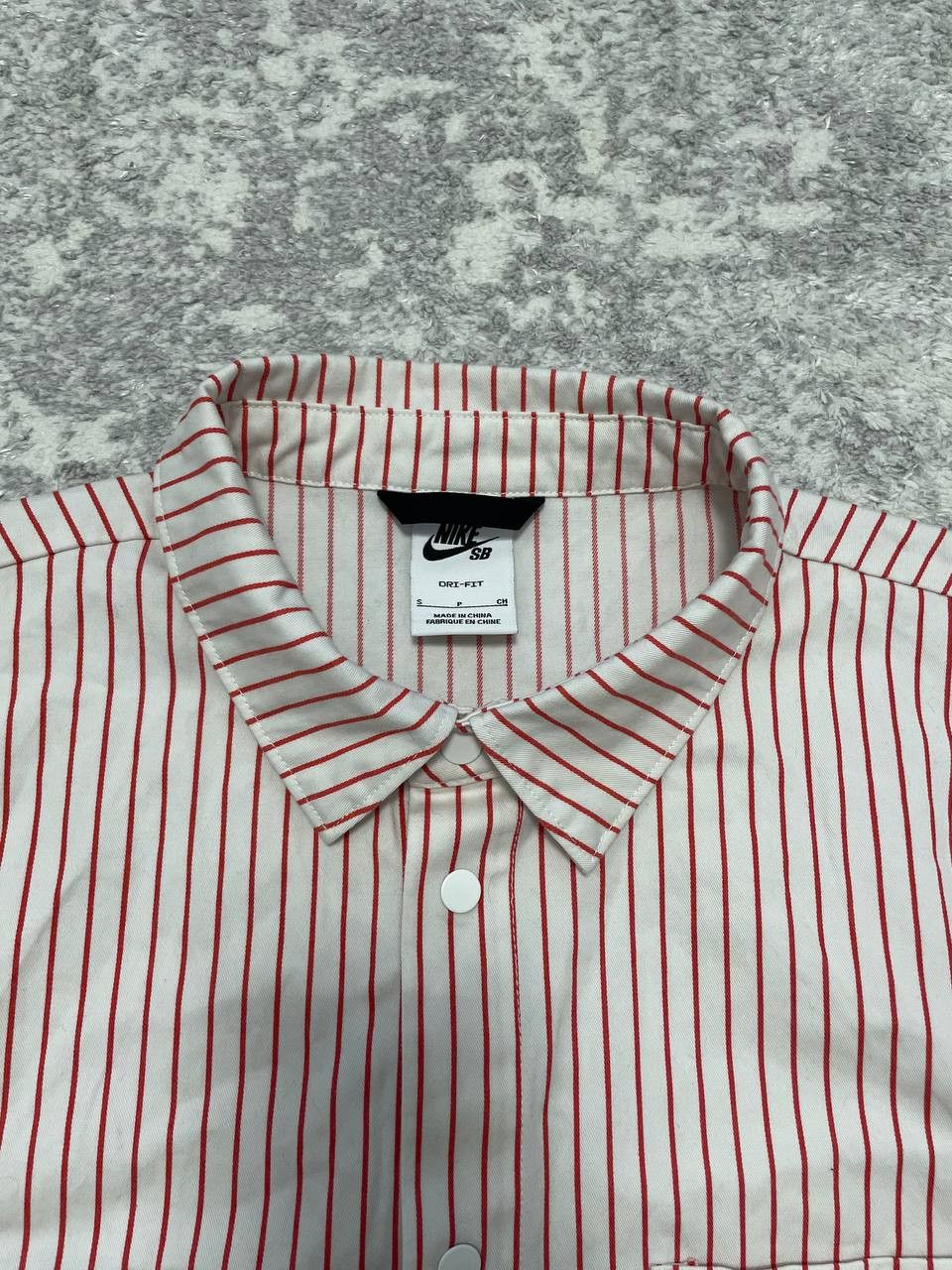 Nike SB Nike SB Dri-Fit Striped Short Sleeve Shirt Mens Skate Snap Size US S / EU 44-46 / 1 - 4 Thumbnail