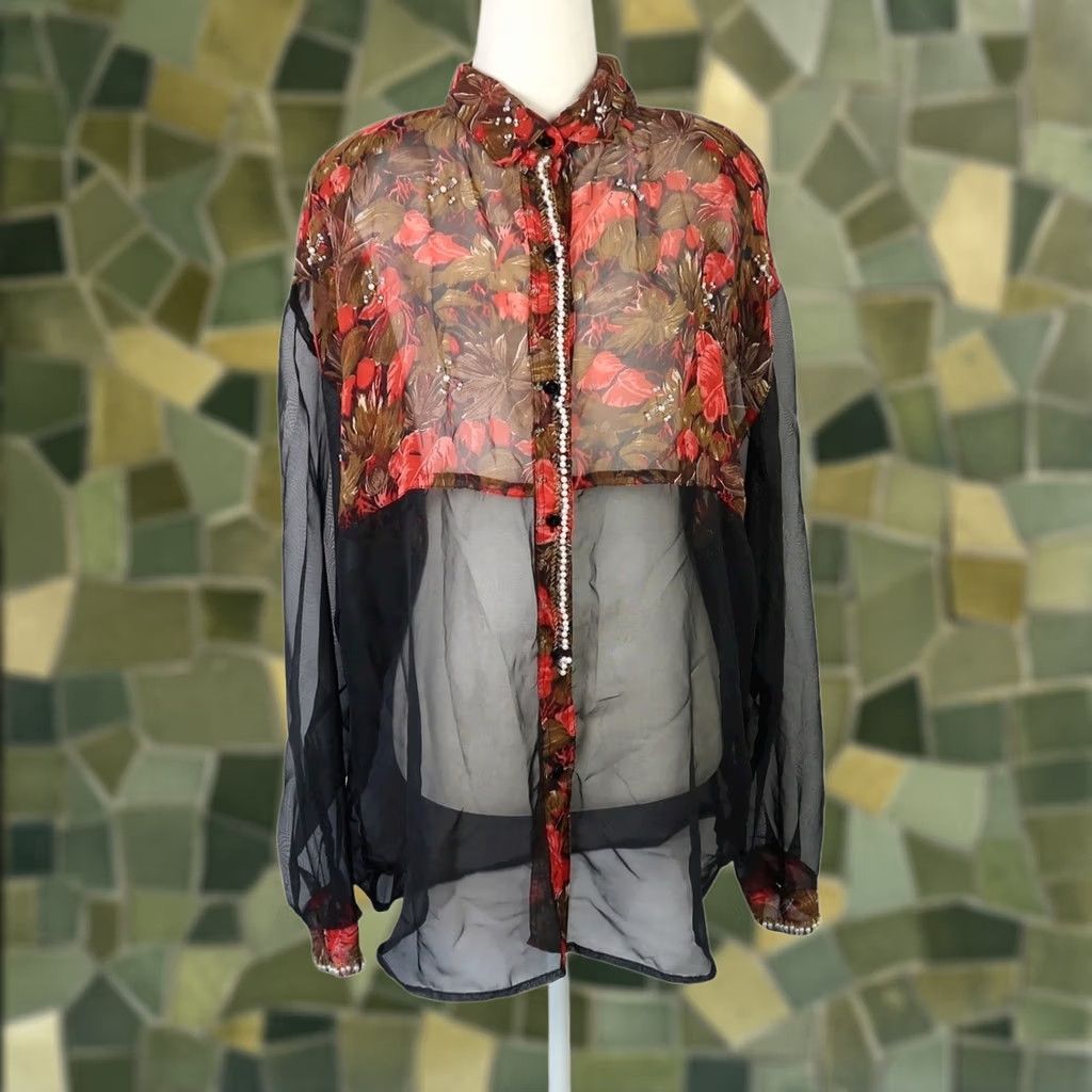 Vintage VINTAGE Leena Studio Sheer Black Red Floral Bead Button-Down Top L Womens Size L / US 10 / IT 46 - 1 Thumbnail