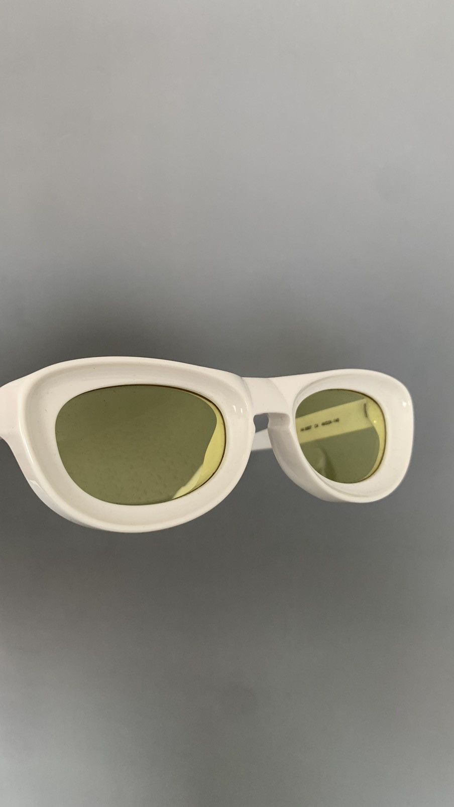 Axel Arigato New Axel Arigato Echo Sunglasses White Yellow Size ONE SIZE - 1 Thumbnail