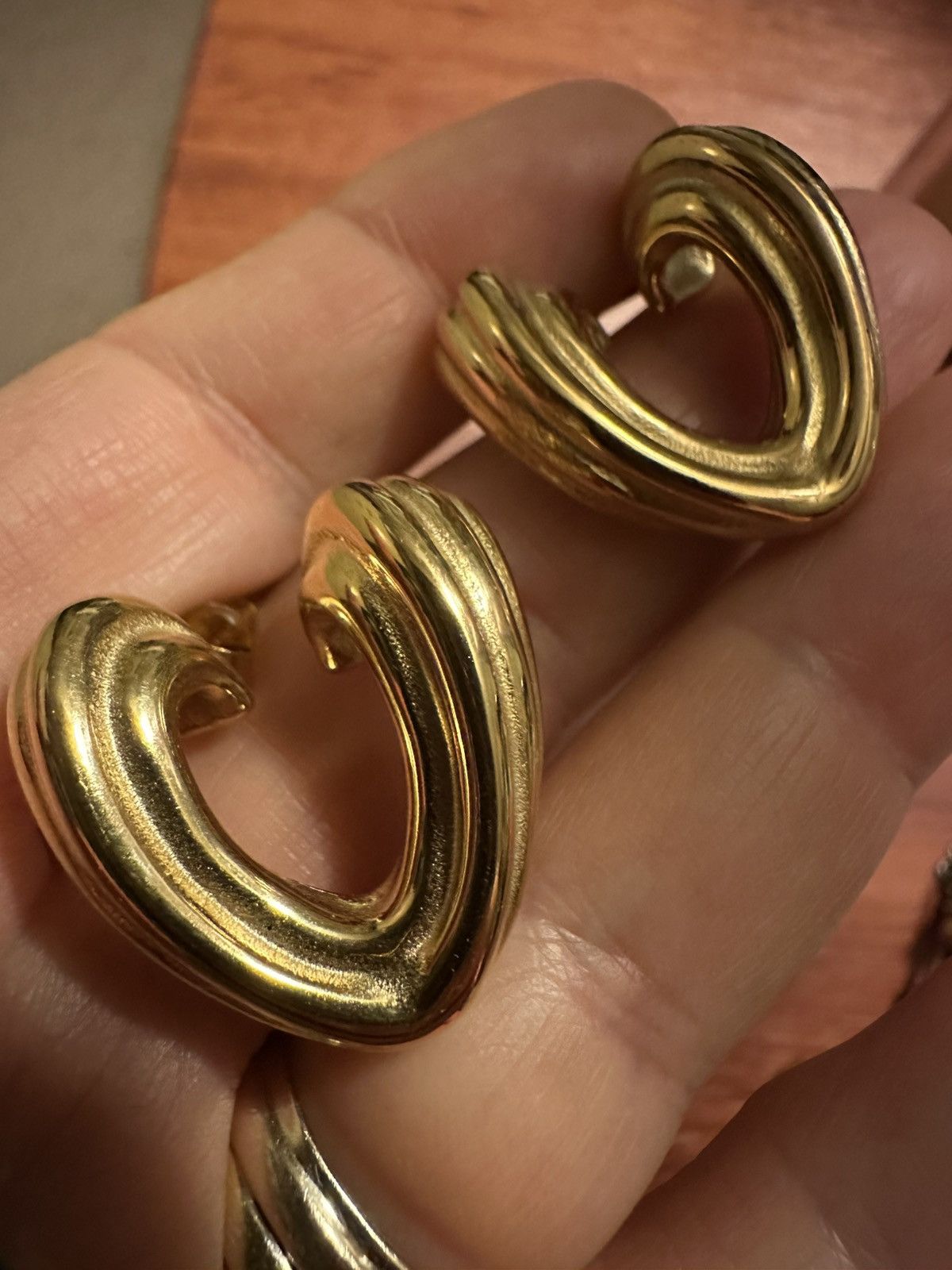 Other Sophisticated Vintage goldtone quality post earrings Size ONE SIZE - 4 Thumbnail