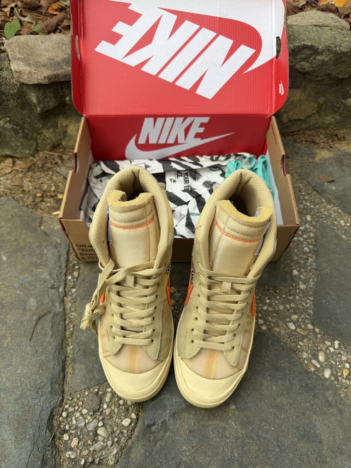 Nike × Off-White Nike x Off-White: Nike Blazer Mid “All Hallows Eve” sz 8.5 Size US 8.5 / EU 41-42 - 2 Thumbnail