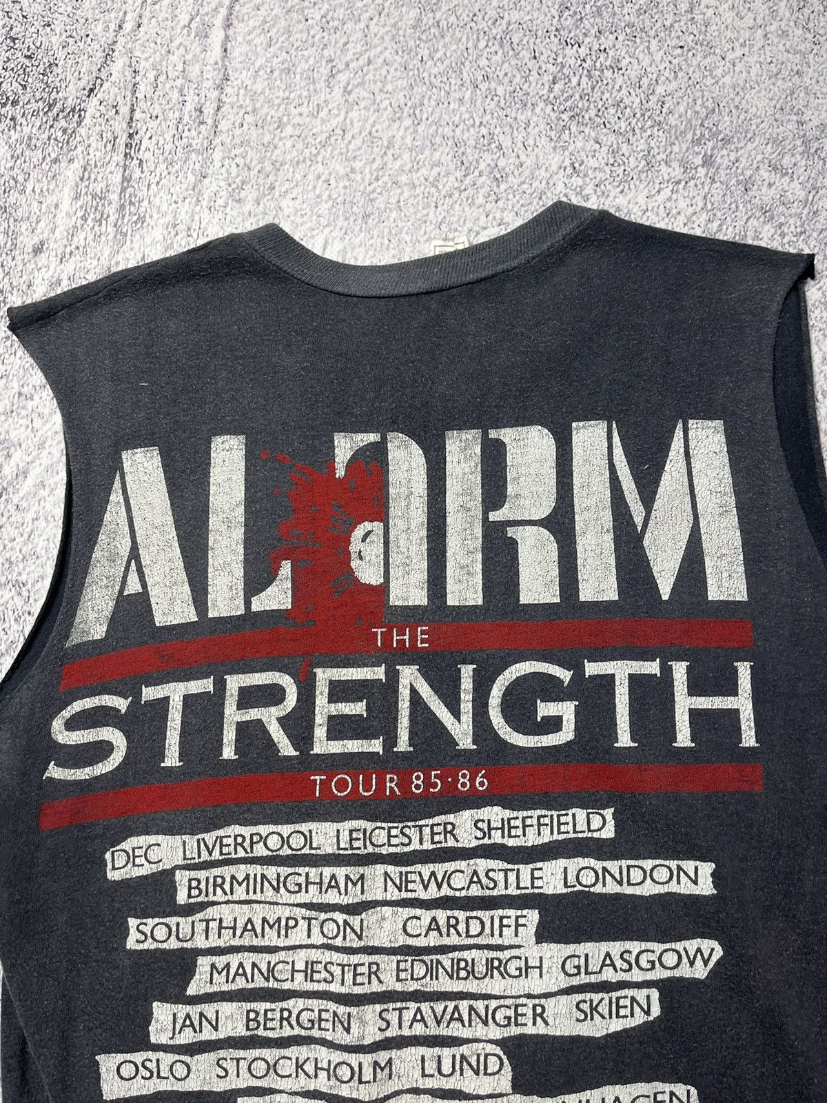 Band Tees RARE Vintage 1986 Alarm Spirit Of '86 In USA Band Tour Shirt Size US S / EU 44-46 / 1 - 20 Thumbnail