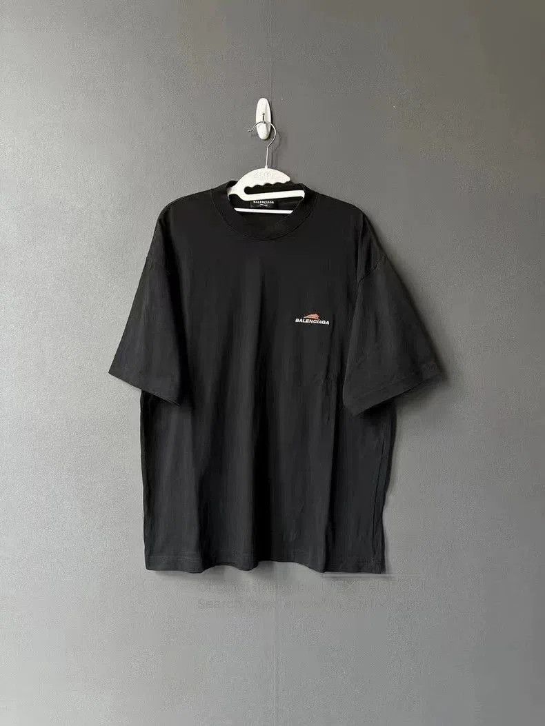 Balenciaga Balenciaga Front Back Embroidered T-shirt. Size US S / EU 44-46 / 1 - 1 Thumbnail