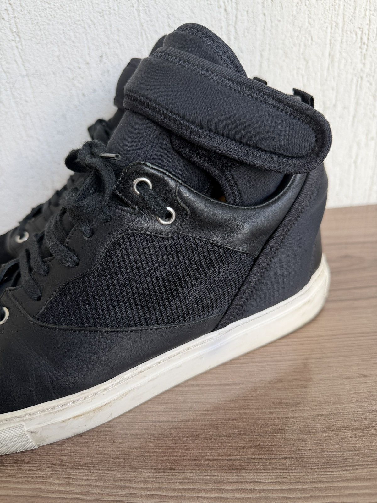 Balenciaga arena with strap sneaker Size US 9.5 / EU 42-43 - 9 Thumbnail