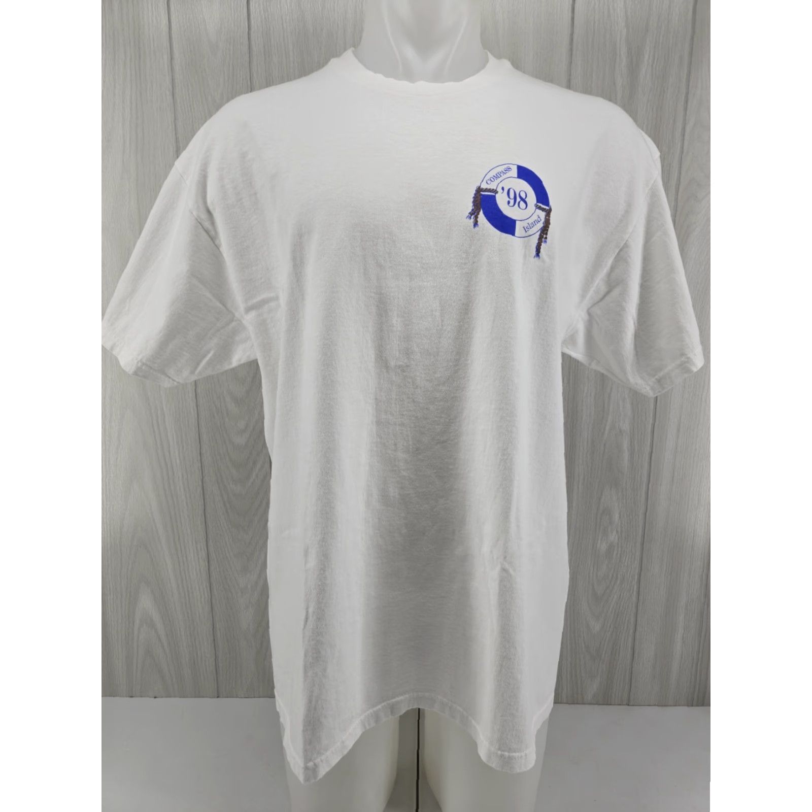 Hanes UAH University of AlabamaHuntsville Compass Island 1998 Men's T-Shirt XL White Size US XL / EU 56 / 4 - 4 Thumbnail