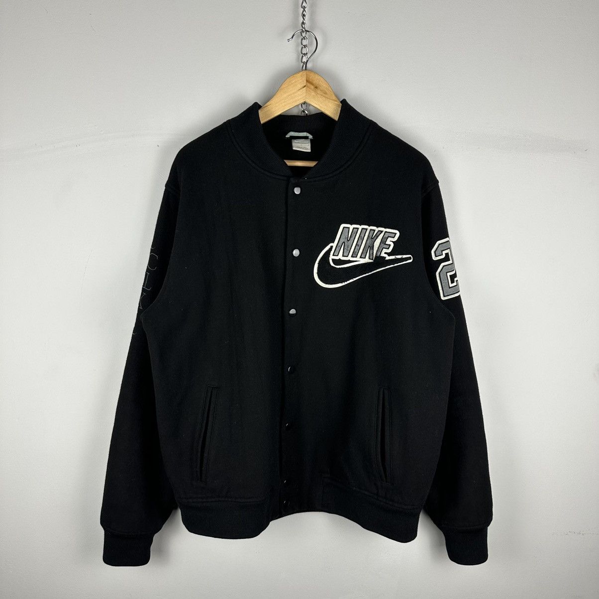 Nike Vintage Nike The Infamous 24 Kobe Bryant Bomber Size US L / EU 52-54 / 3 - 1 Thumbnail