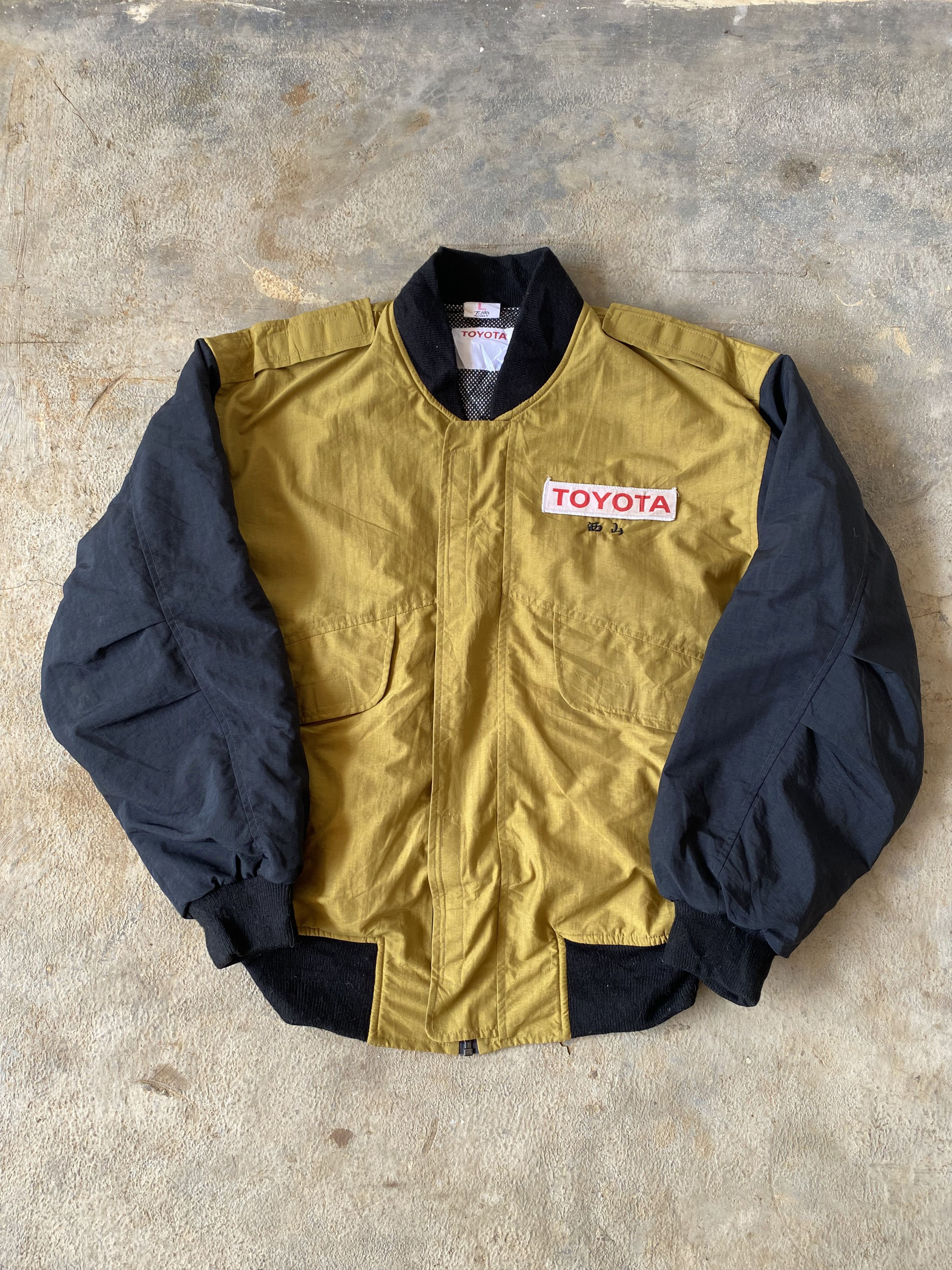 Vintage Vintage 90s Toyota racing jacket Size US L / EU 52-54 / 3 - 1 Thumbnail