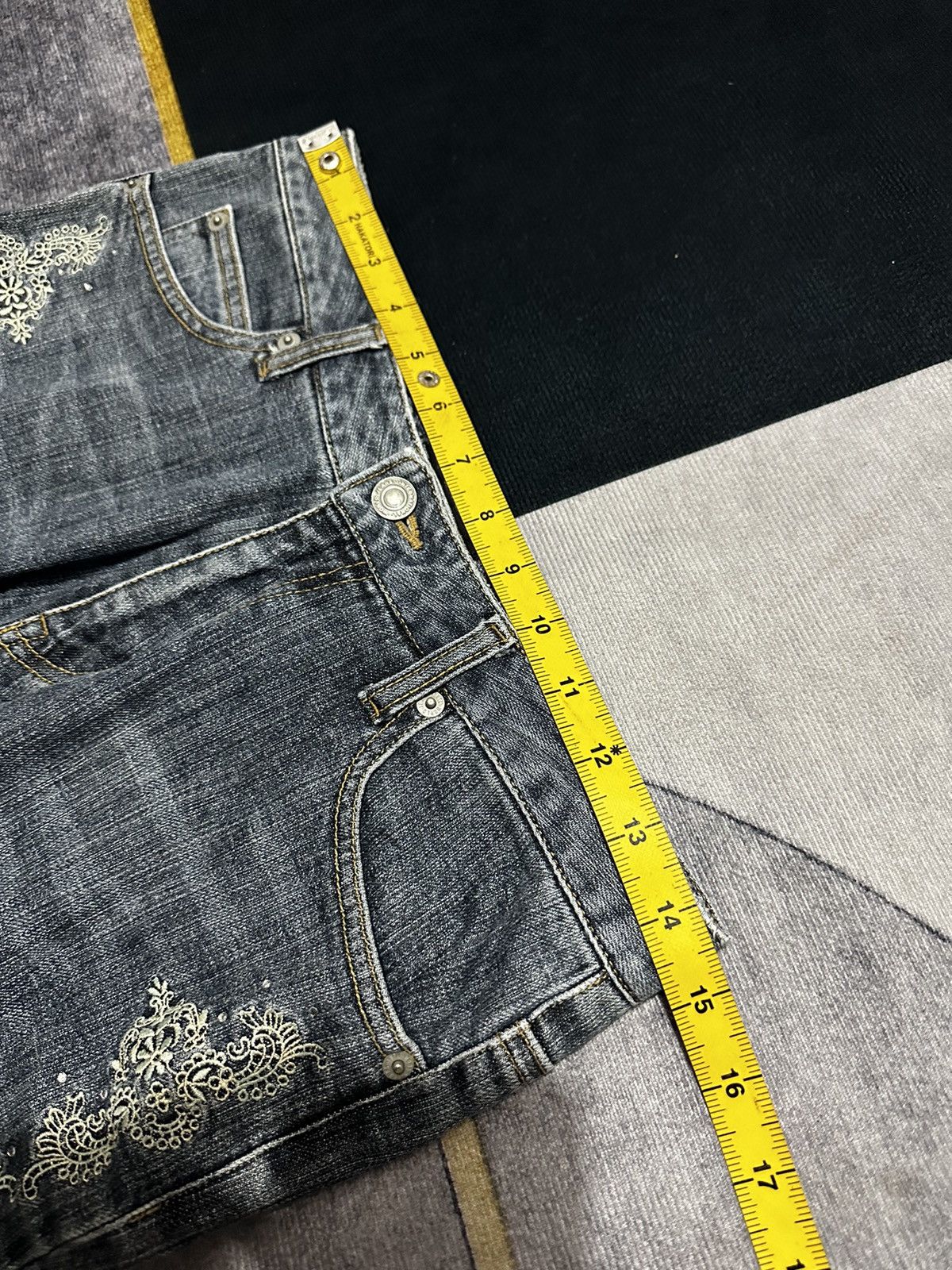 Hysteric Glamour ORIRIN BOOT CUT DENIM PANTS Size US 29 - 10 Thumbnail