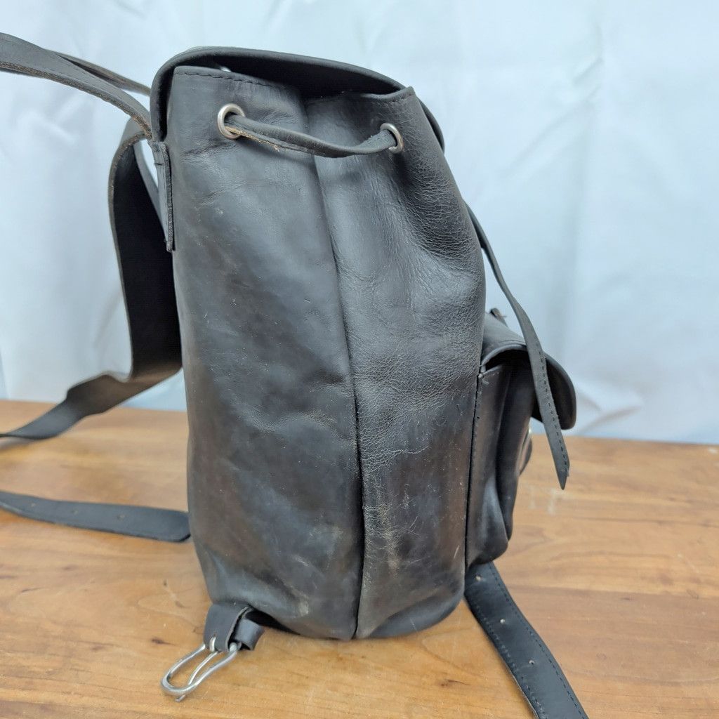 Vintage Vintage Heavy Leather Biker Saddlebag Style Backpack Size ONE SIZE - 8 Thumbnail