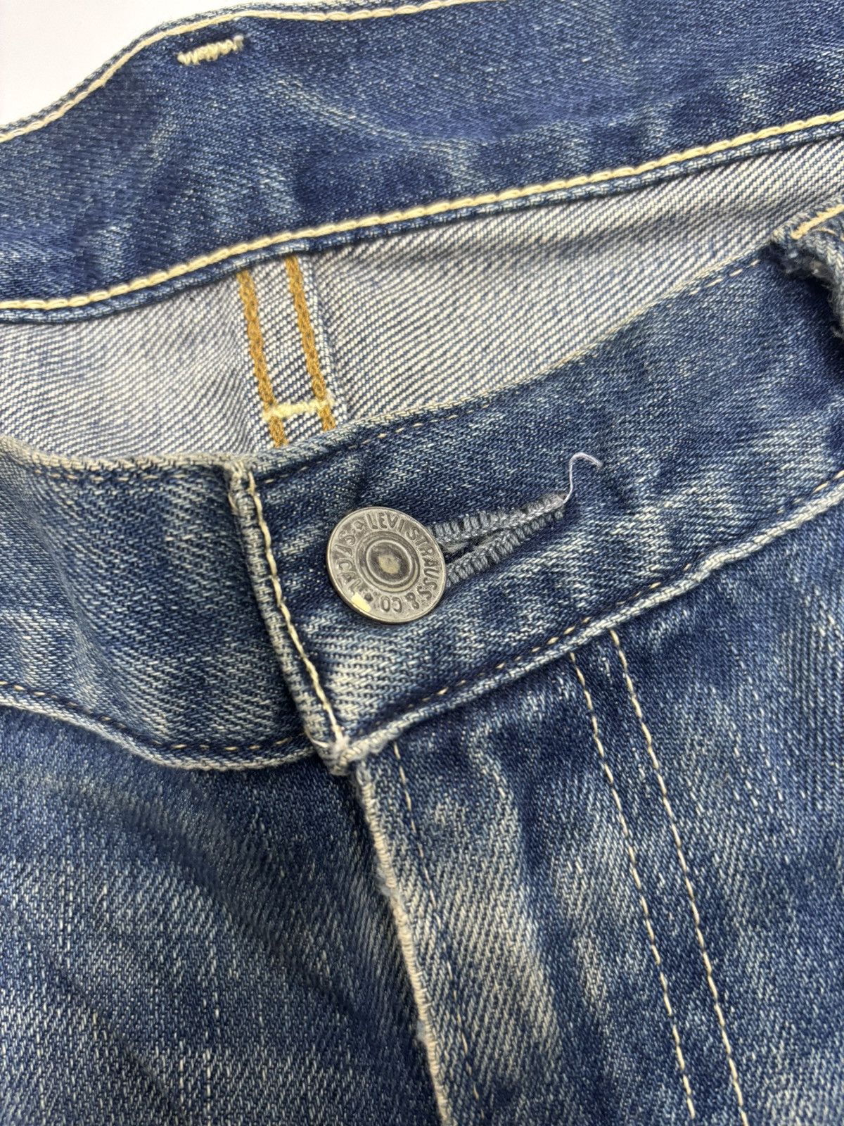 Hysteric Glamour 🔥VTG LEVIS 502 BAGGY JEANS DISTRESSED DENIM Size US 37 - 9 Thumbnail