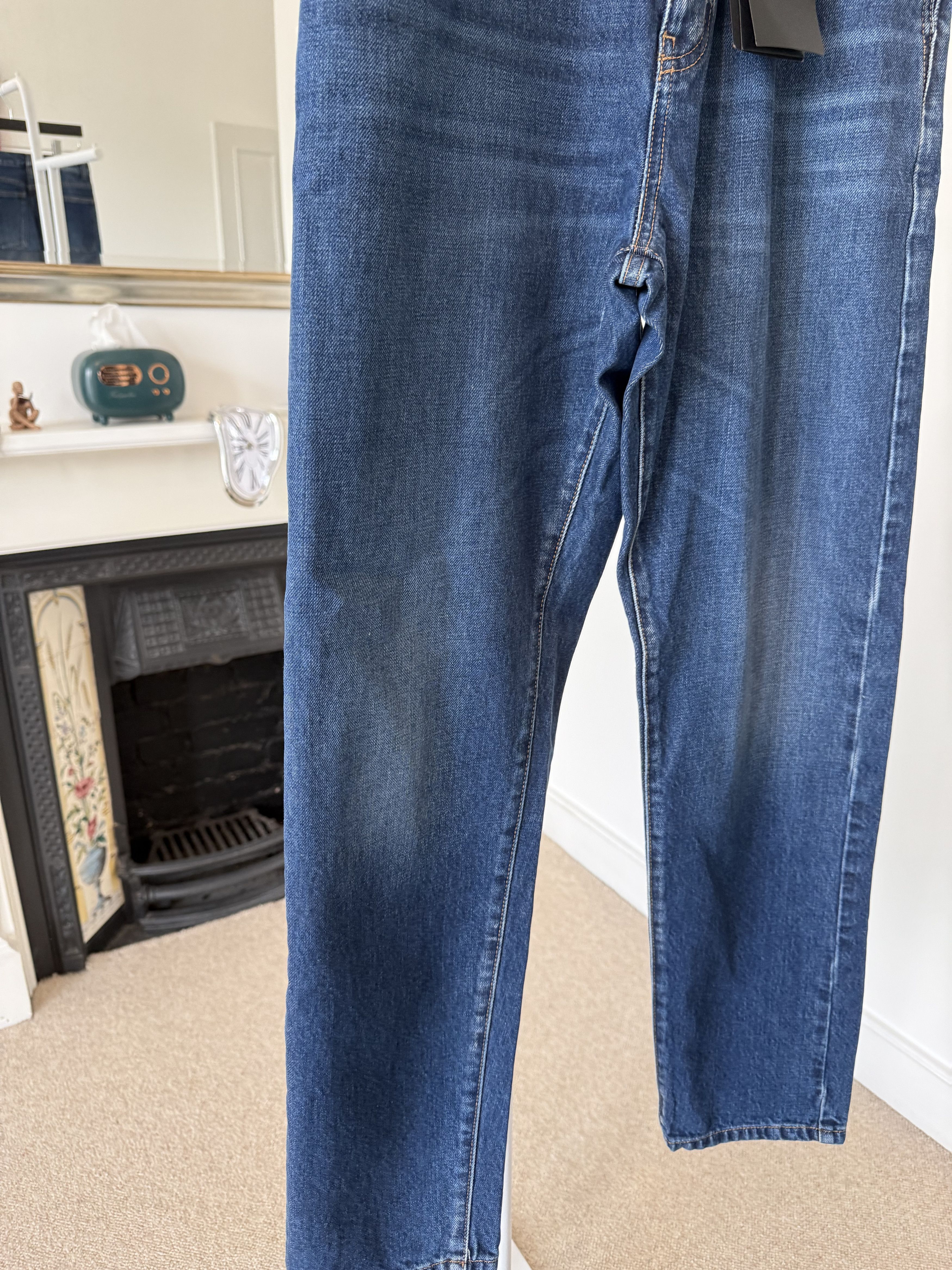 Saint Laurent Paris FW18 Saint Laurent Straight Fit D18 Jeans Size 26" / US 2 / IT 38 - 10 Thumbnail