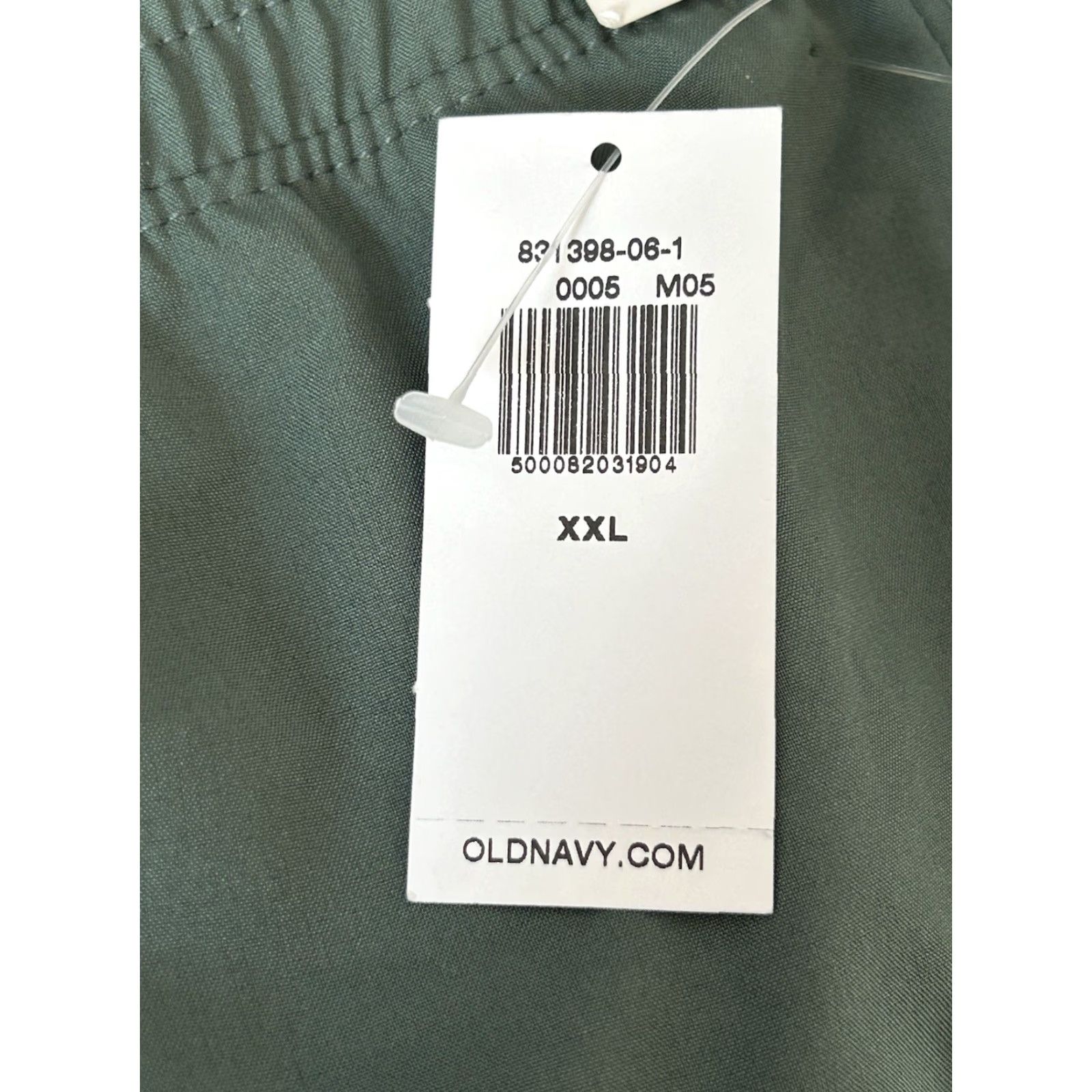 Old Navy NWT Old Navy Active Shorts Green 5” Inseam Dry Quick size 2XL Mens Athletic Shorts Size US 39 - 5 Thumbnail