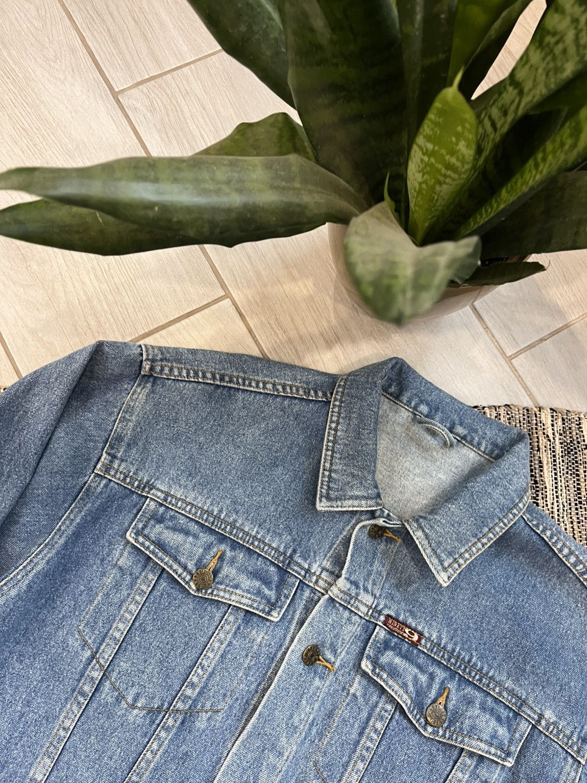 Levi's × Vintage Vintage ninty 9 Denim Jacket cropped workwear 90s Size US M / EU 48-50 / 2 - 4 Thumbnail